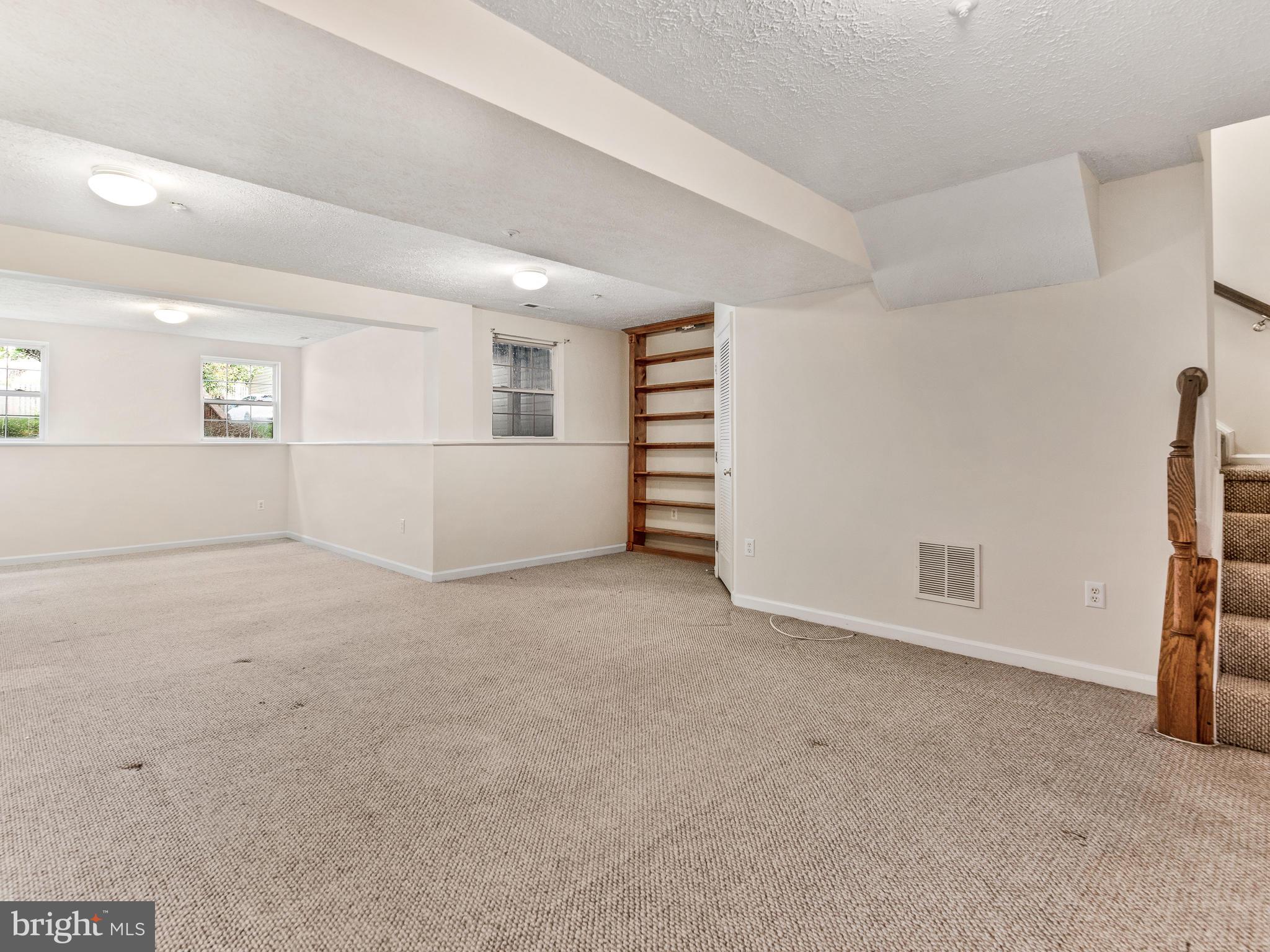 DEARBOUGHT - Residential