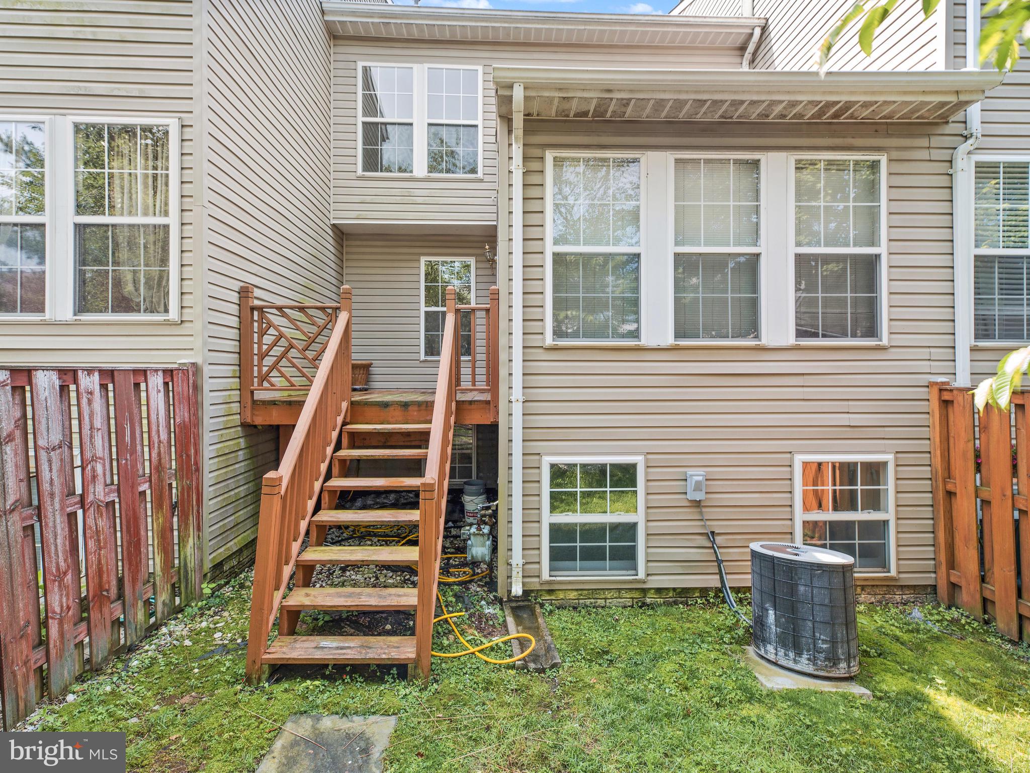 DEARBOUGHT - Residential