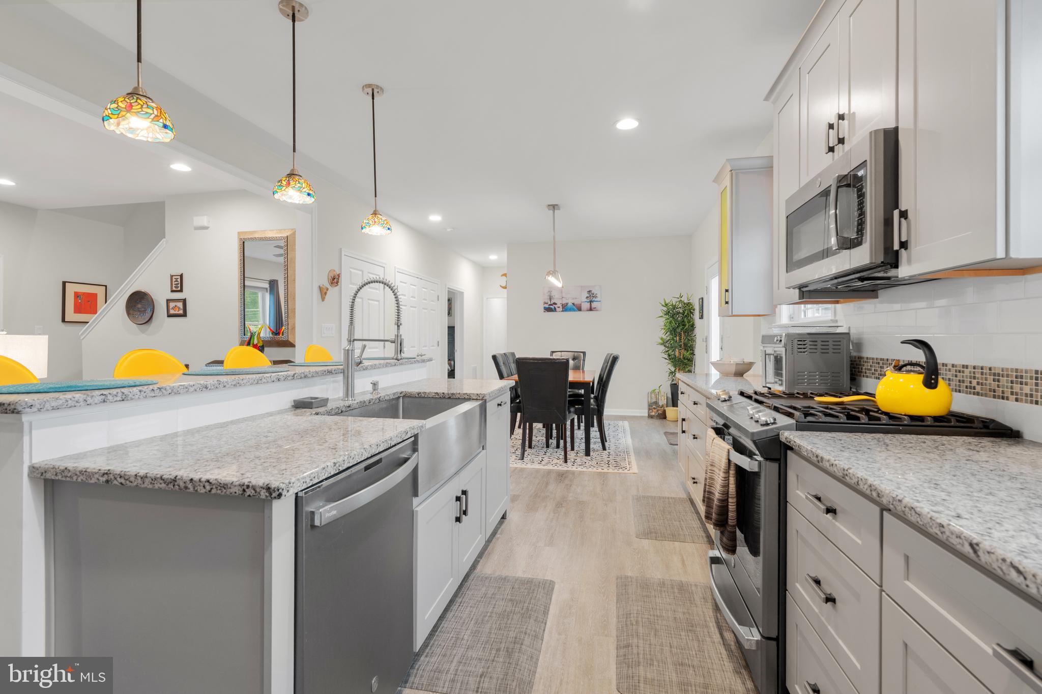 WILLOW FARMS - Residential