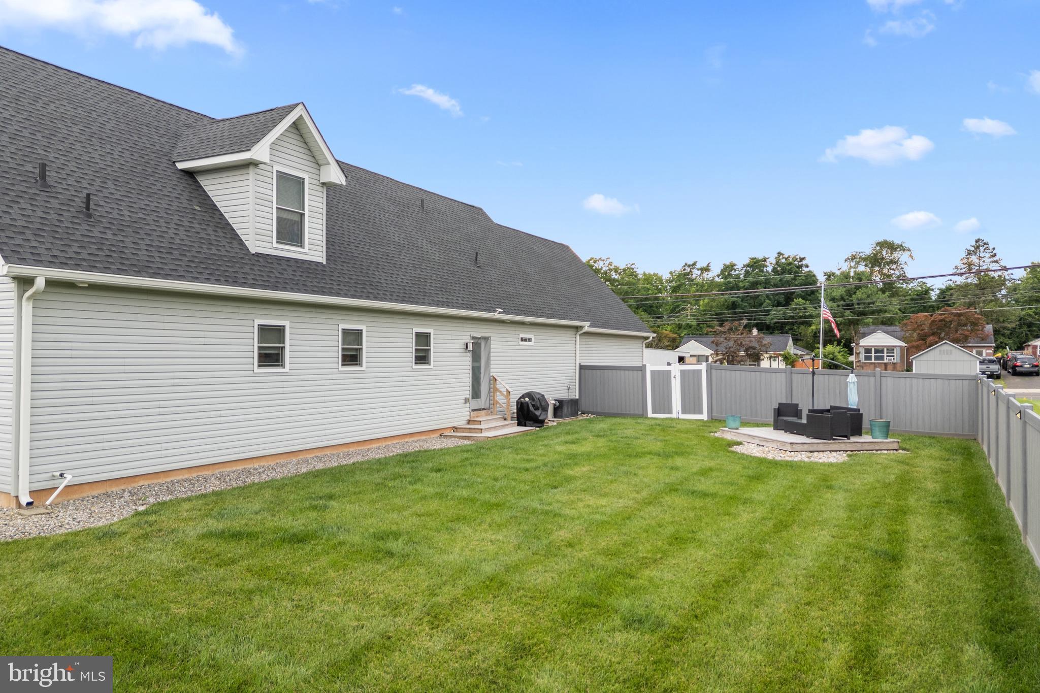 WILLOW FARMS - Residential