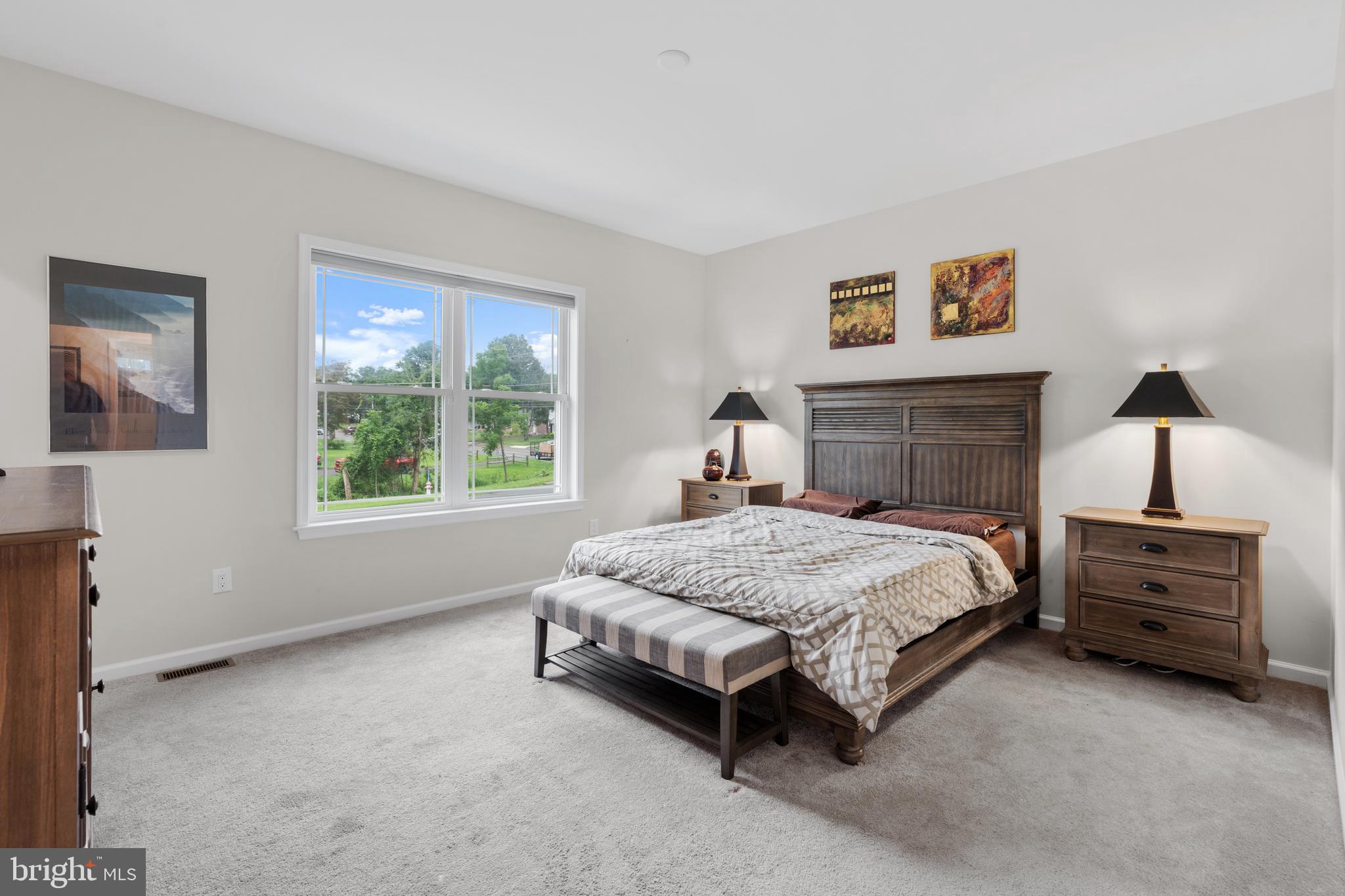 WILLOW FARMS - Residential