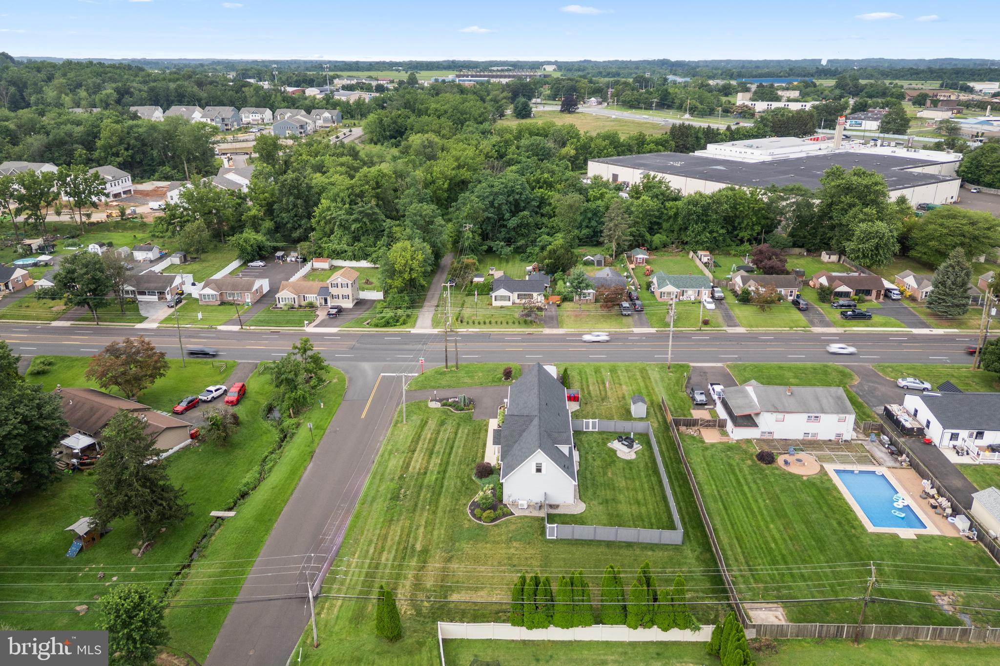 WILLOW FARMS - Residential