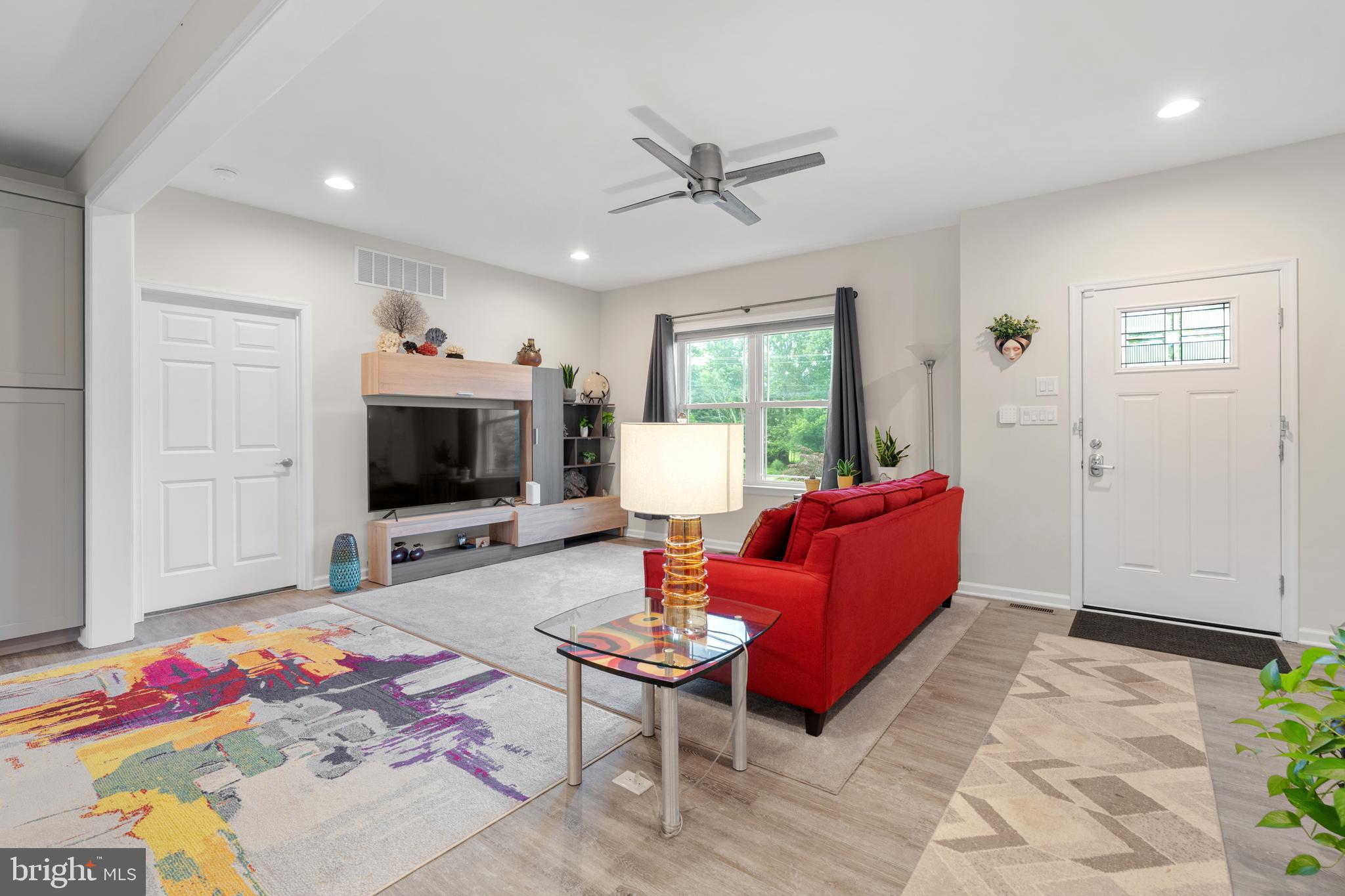 WILLOW FARMS - Residential