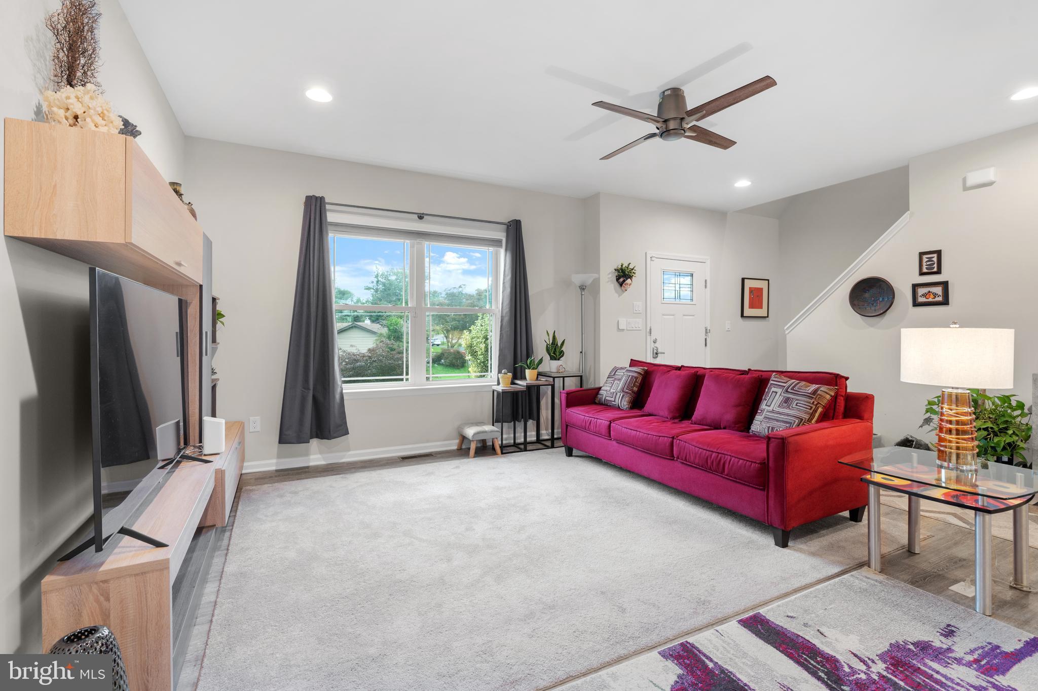 WILLOW FARMS - Residential