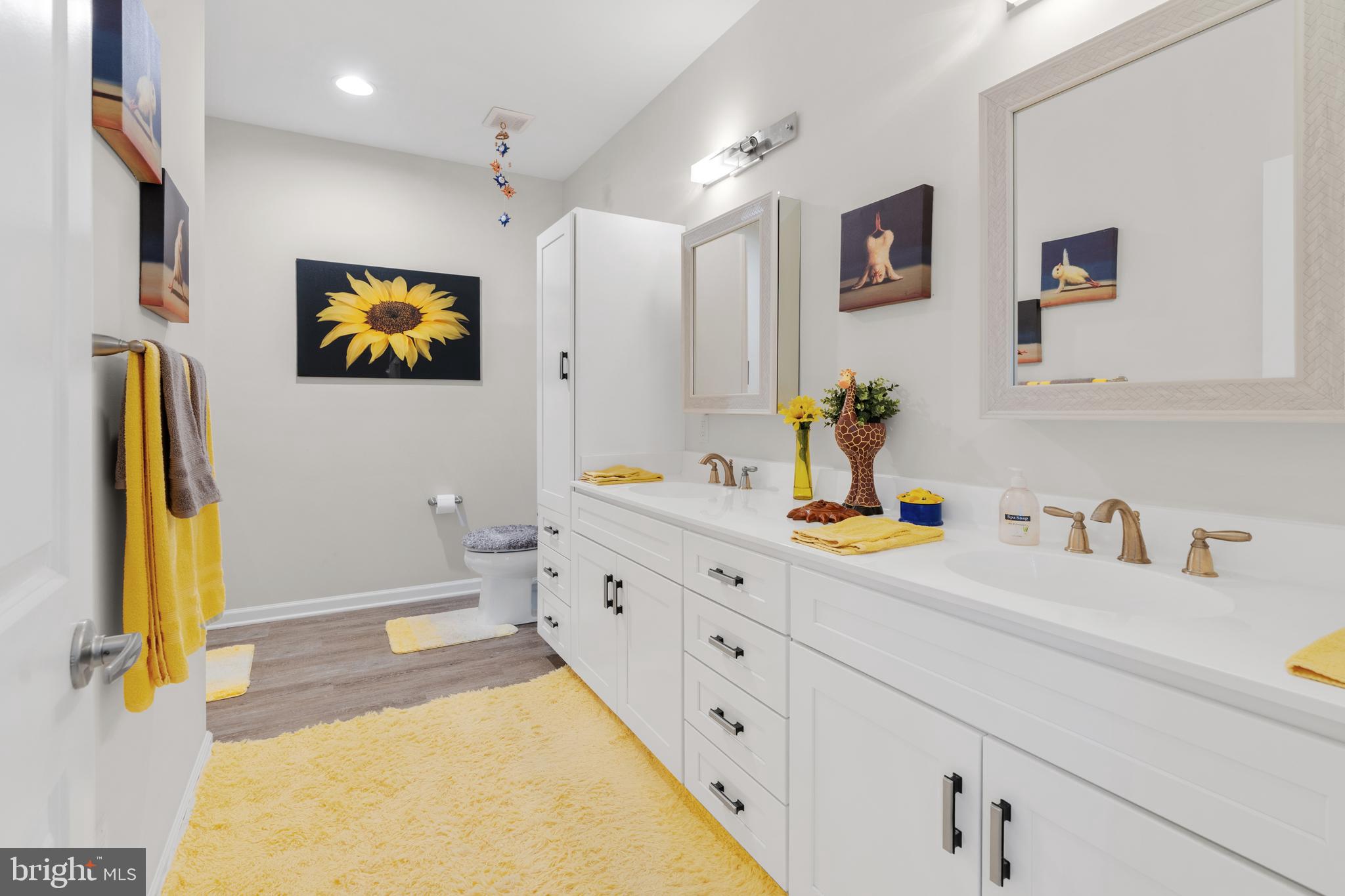 WILLOW FARMS - Residential