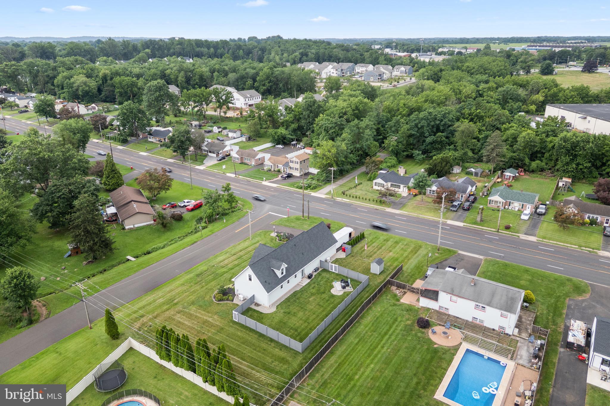 WILLOW FARMS - Residential