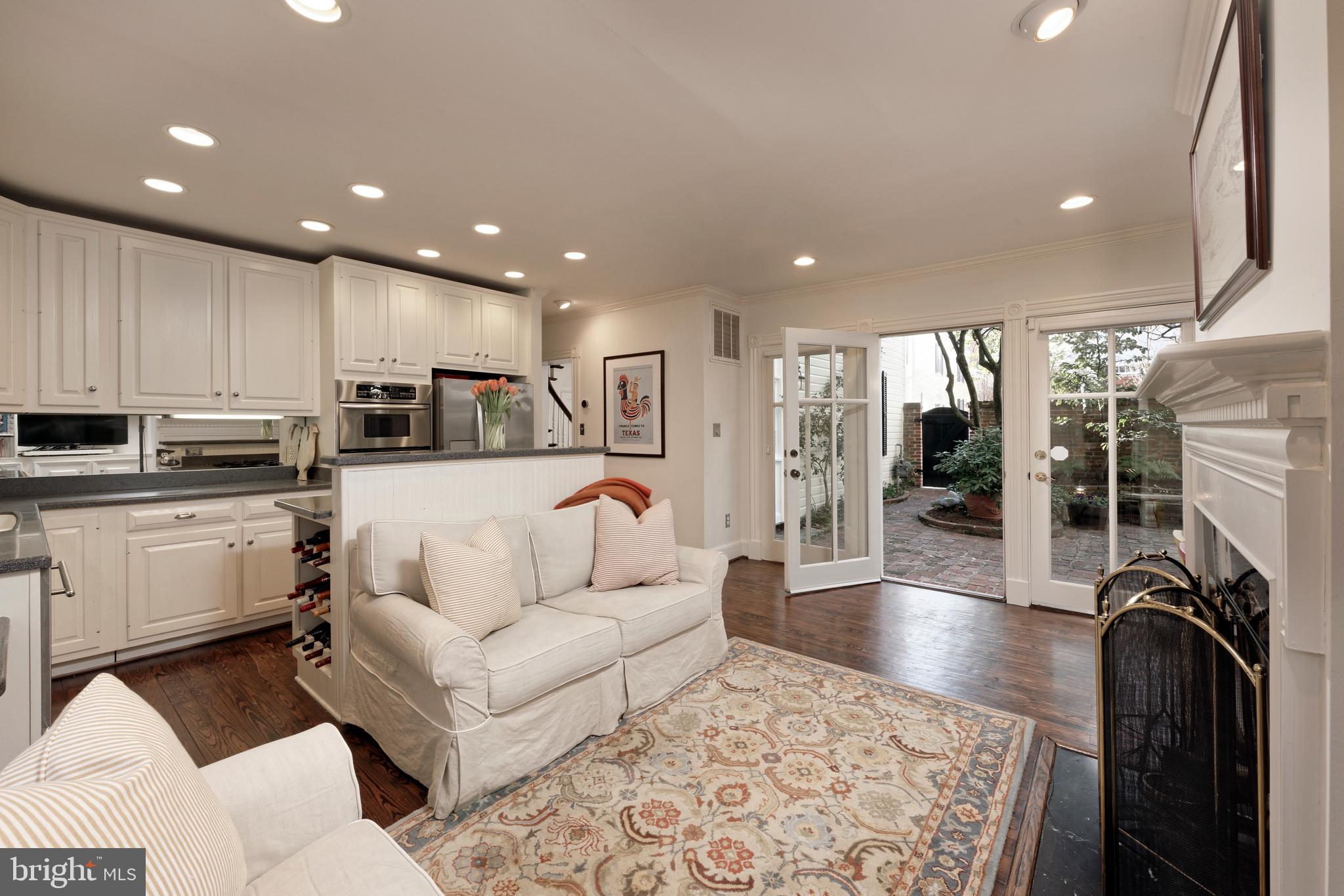 OLD TOWN - Residential