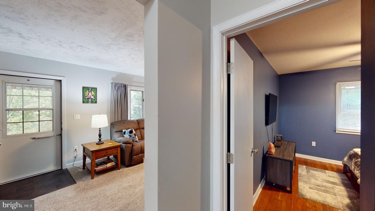 HERSHEY HOLLOW RD - Residential