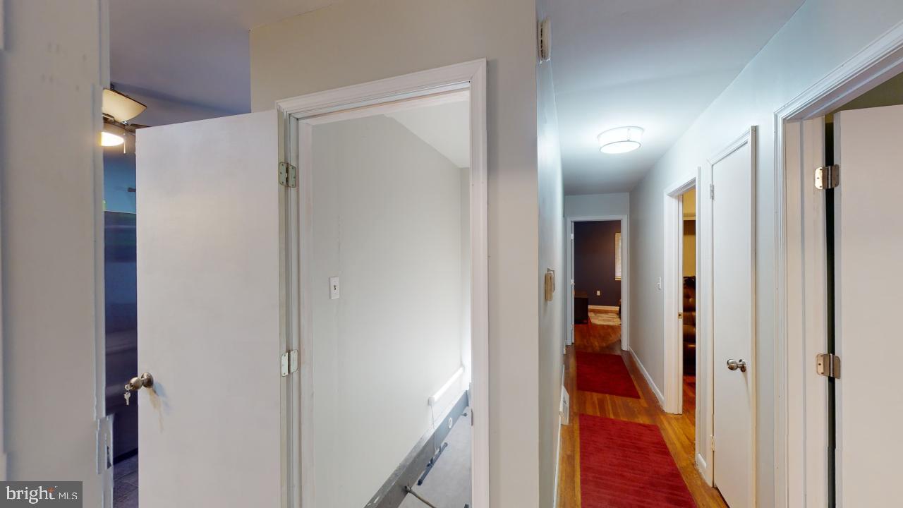 HERSHEY HOLLOW RD - Residential