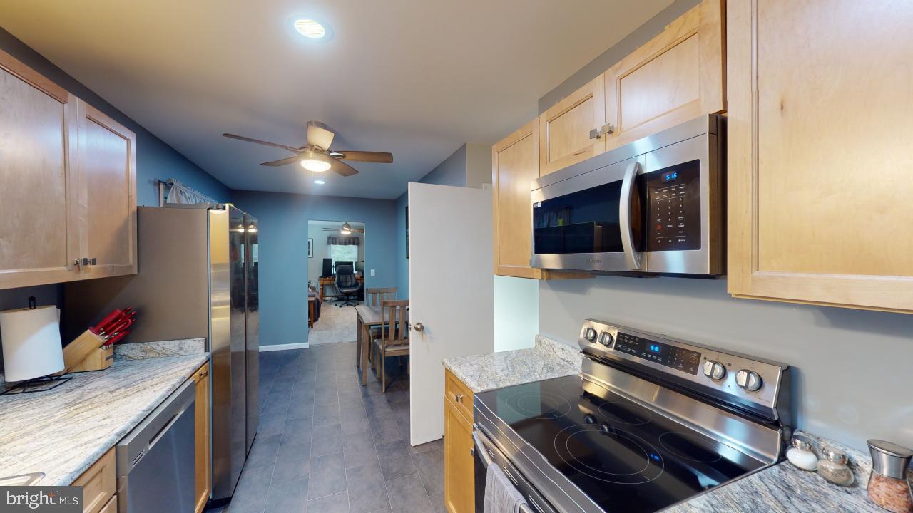 HERSHEY HOLLOW RD - Residential