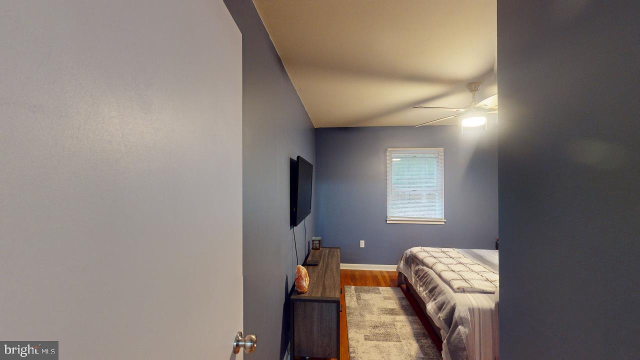 HERSHEY HOLLOW RD - Residential