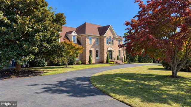 7966 WELLINGTON DRIVE
