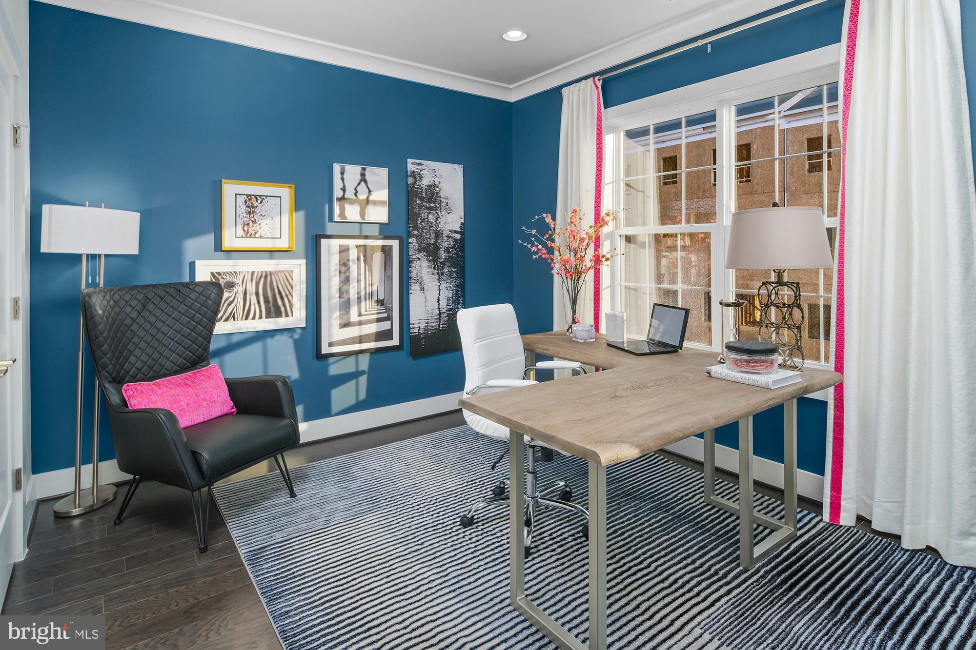 POTOMAC OVERLOOK - Residential