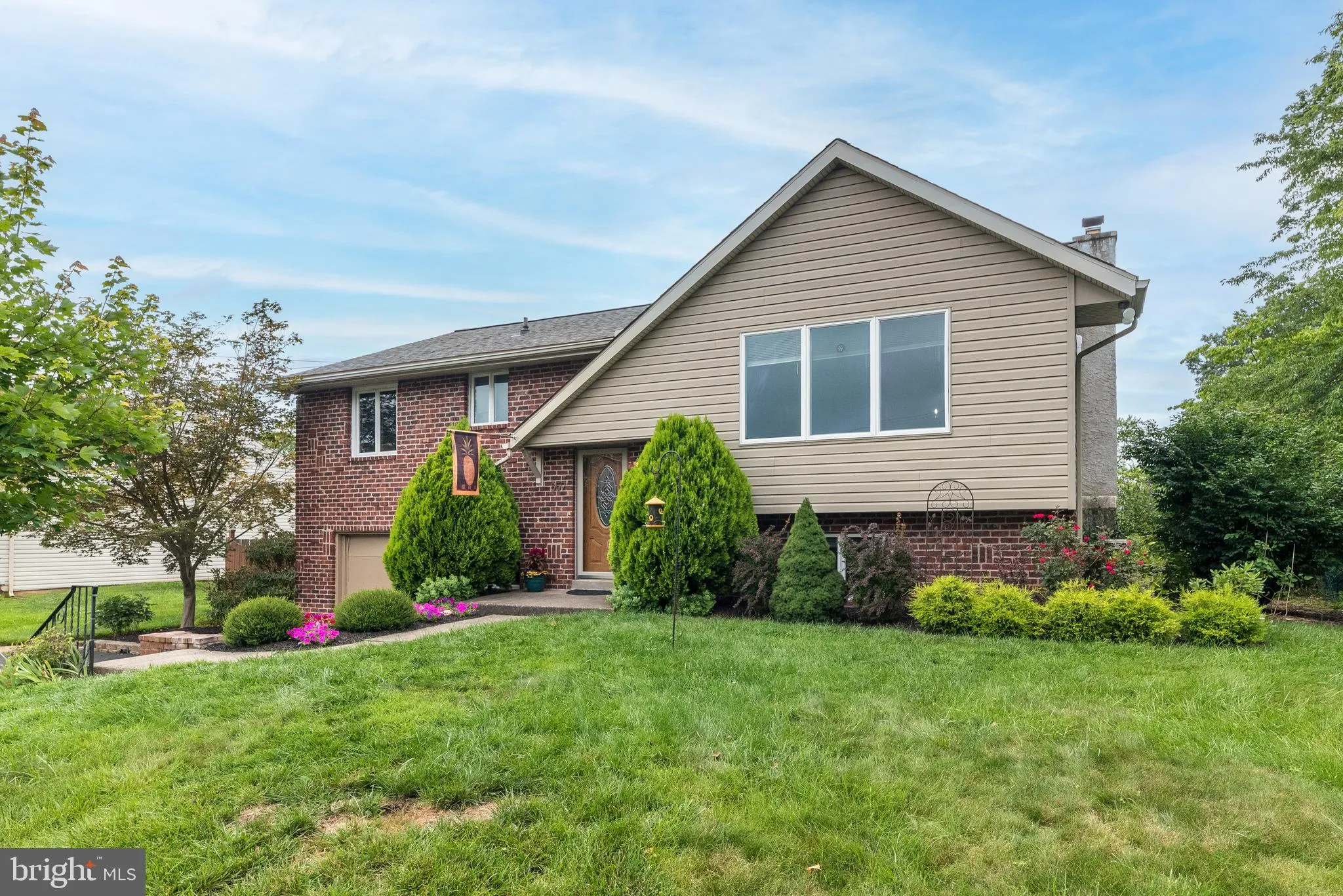 Warrington, Pennsylvania 18976, United States, 4 Bedrooms Bedrooms, ,3 BathroomsBathrooms,Residential,Coming Soon,162548