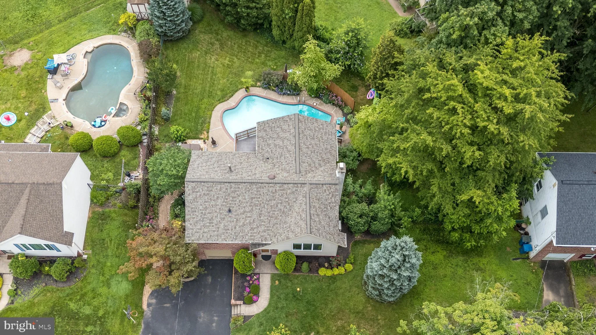 Warrington, Pennsylvania 18976, United States, 4 Bedrooms Bedrooms, ,3 BathroomsBathrooms,Residential,Coming Soon,162548