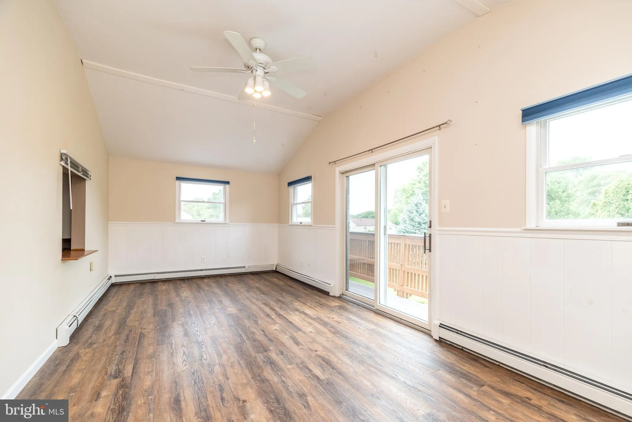 Warrington, Pennsylvania 18976, United States, 4 Bedrooms Bedrooms, ,3 BathroomsBathrooms,Residential,Coming Soon,162548