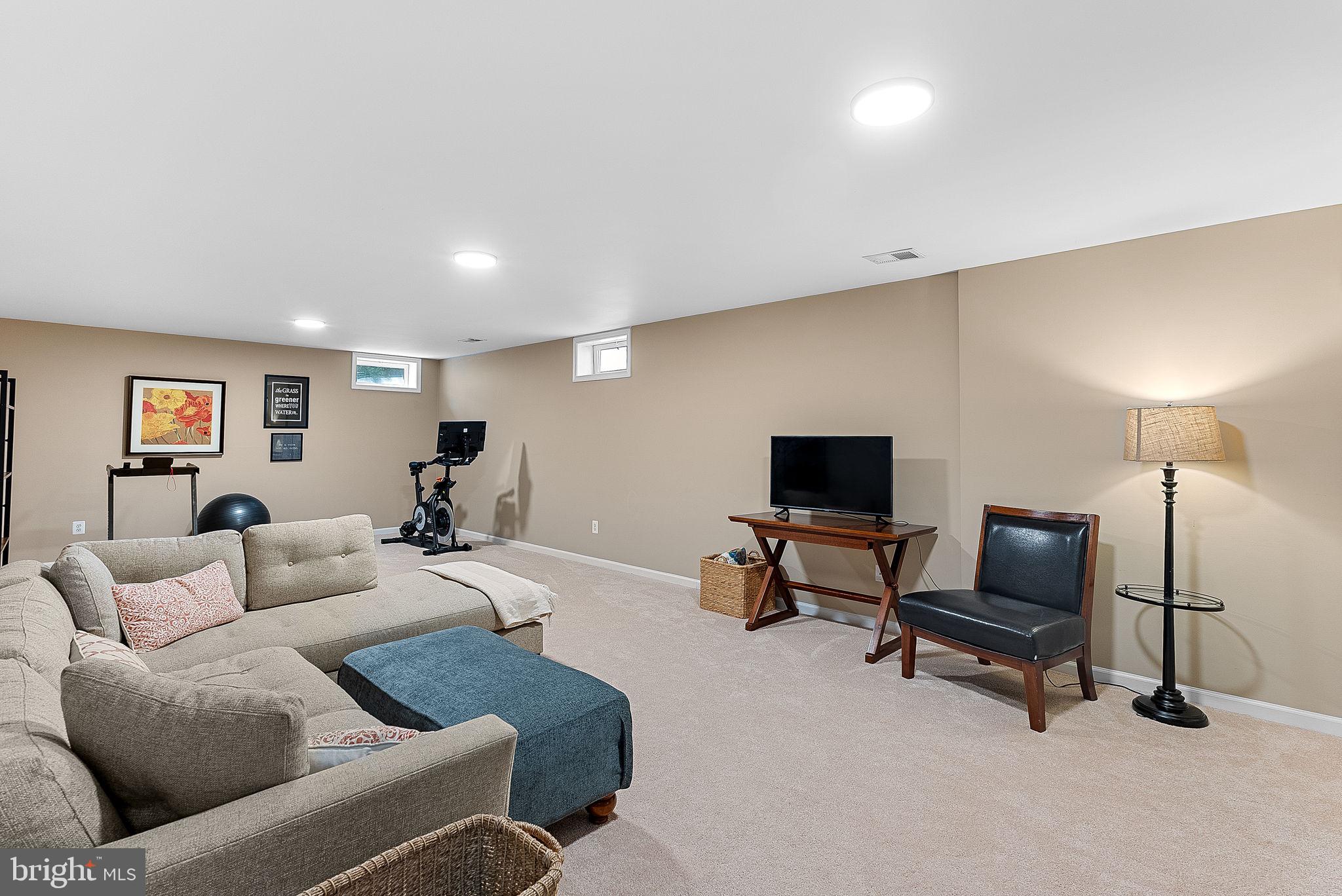 LORTON TOWN CENTER - Residential