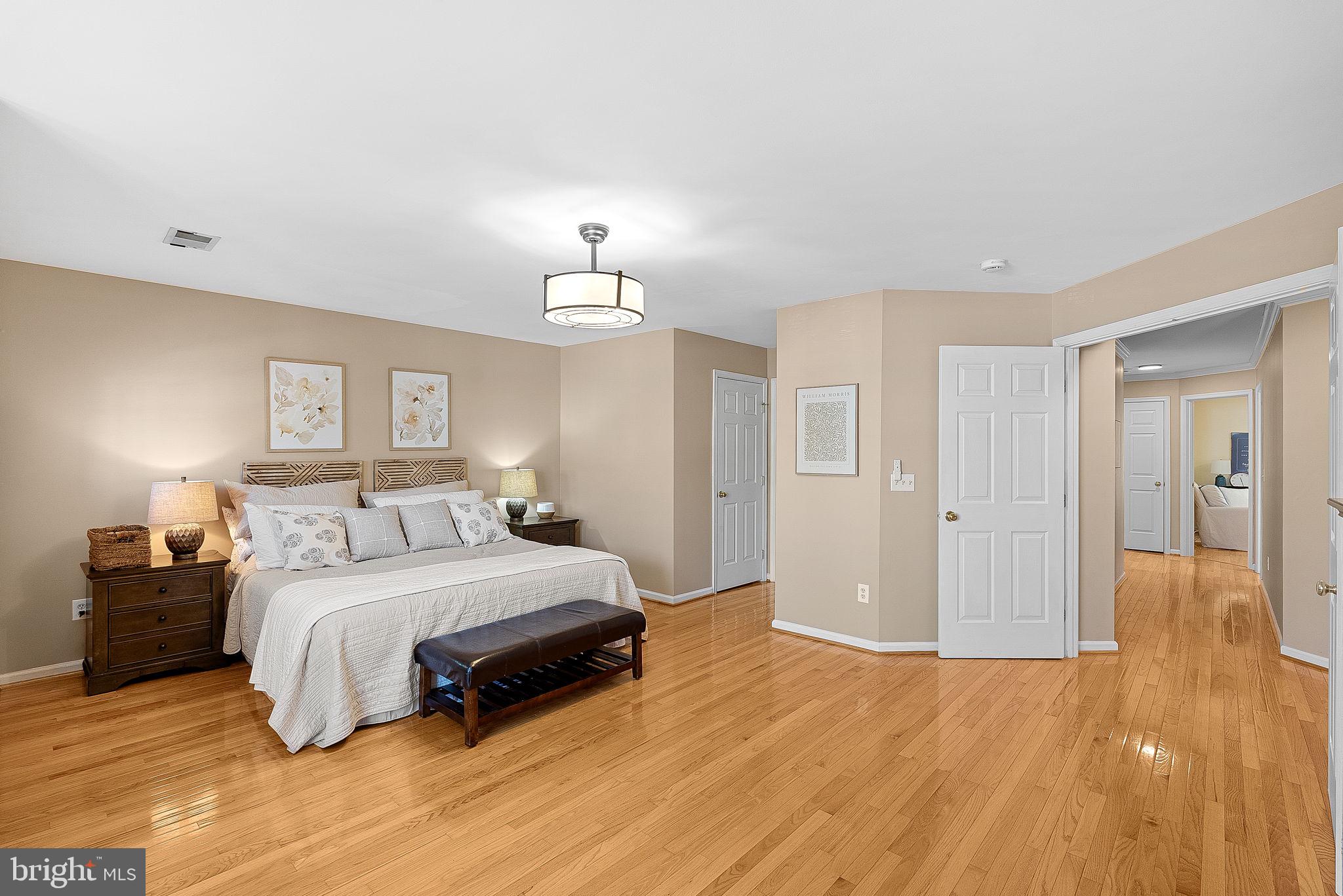 LORTON TOWN CENTER - Residential