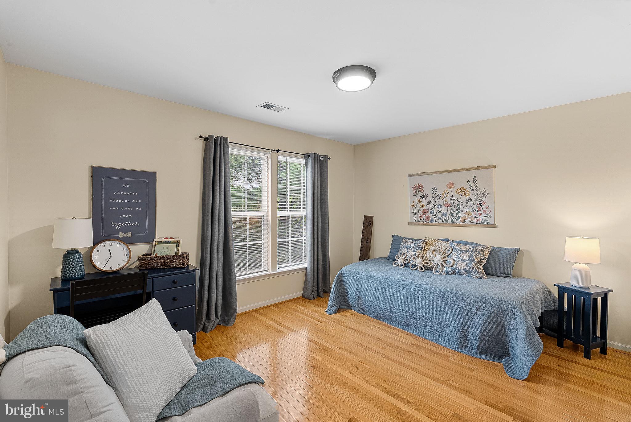 LORTON TOWN CENTER - Residential