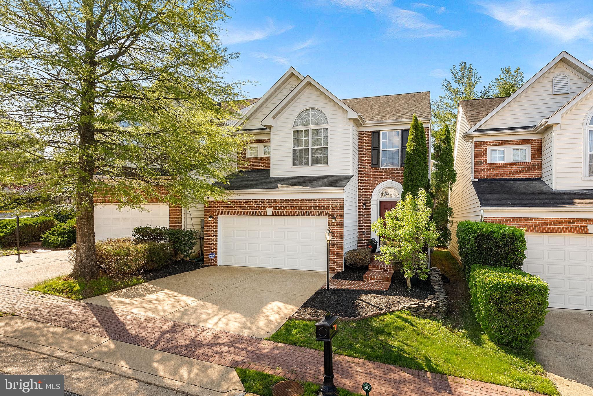 LORTON TOWN CENTER - Residential