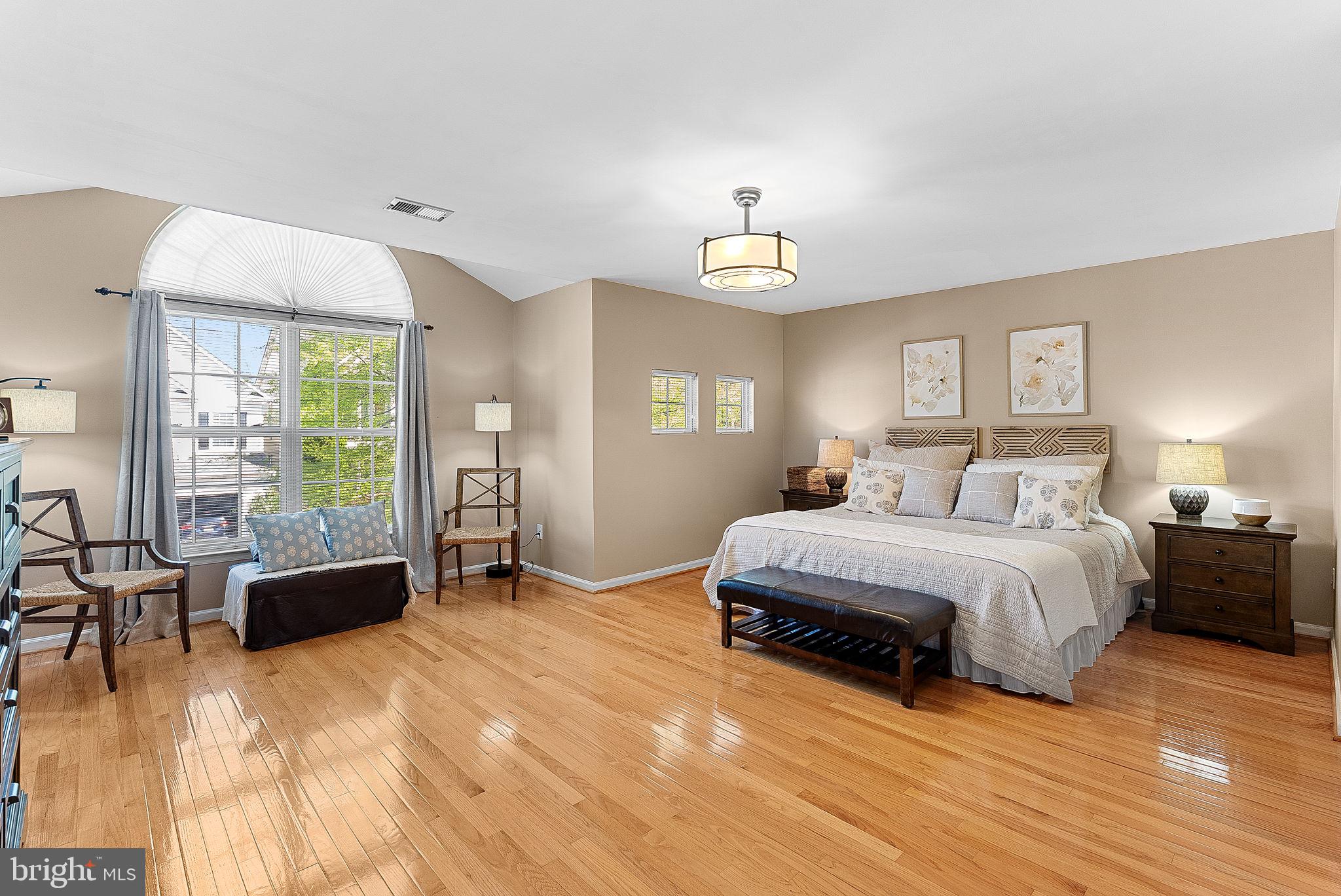 LORTON TOWN CENTER - Residential