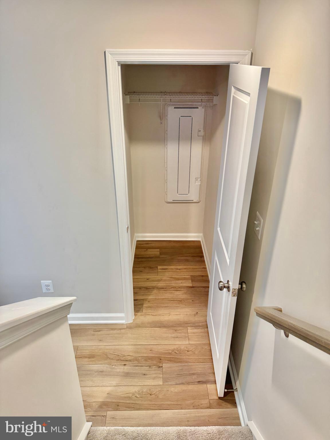 RED CLOVER MEADOWS - Residential Lease