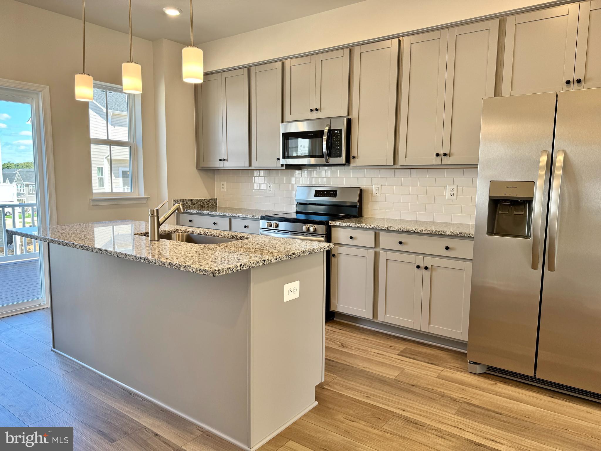 RED CLOVER MEADOWS - Residential Lease