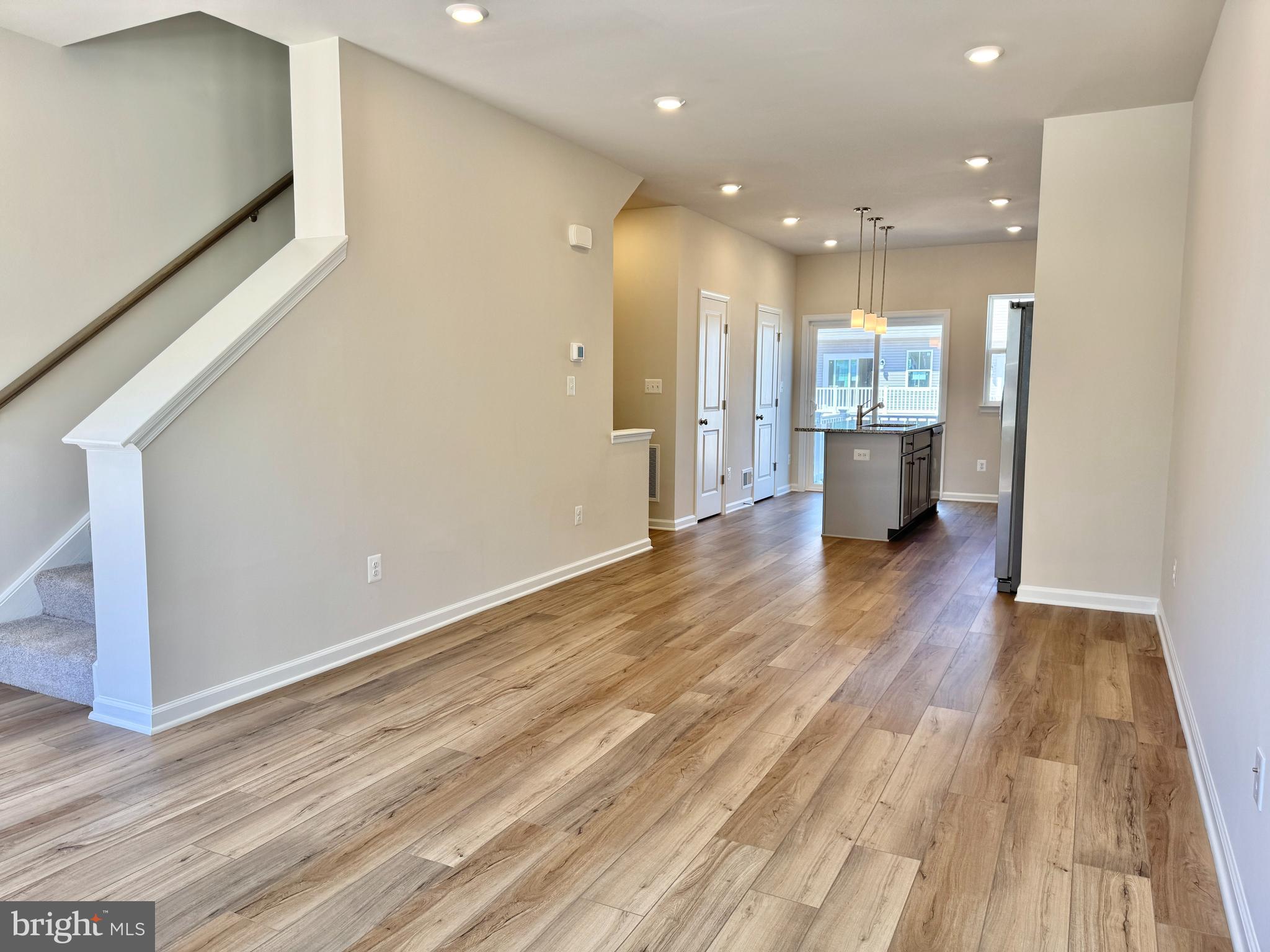 RED CLOVER MEADOWS - Residential Lease