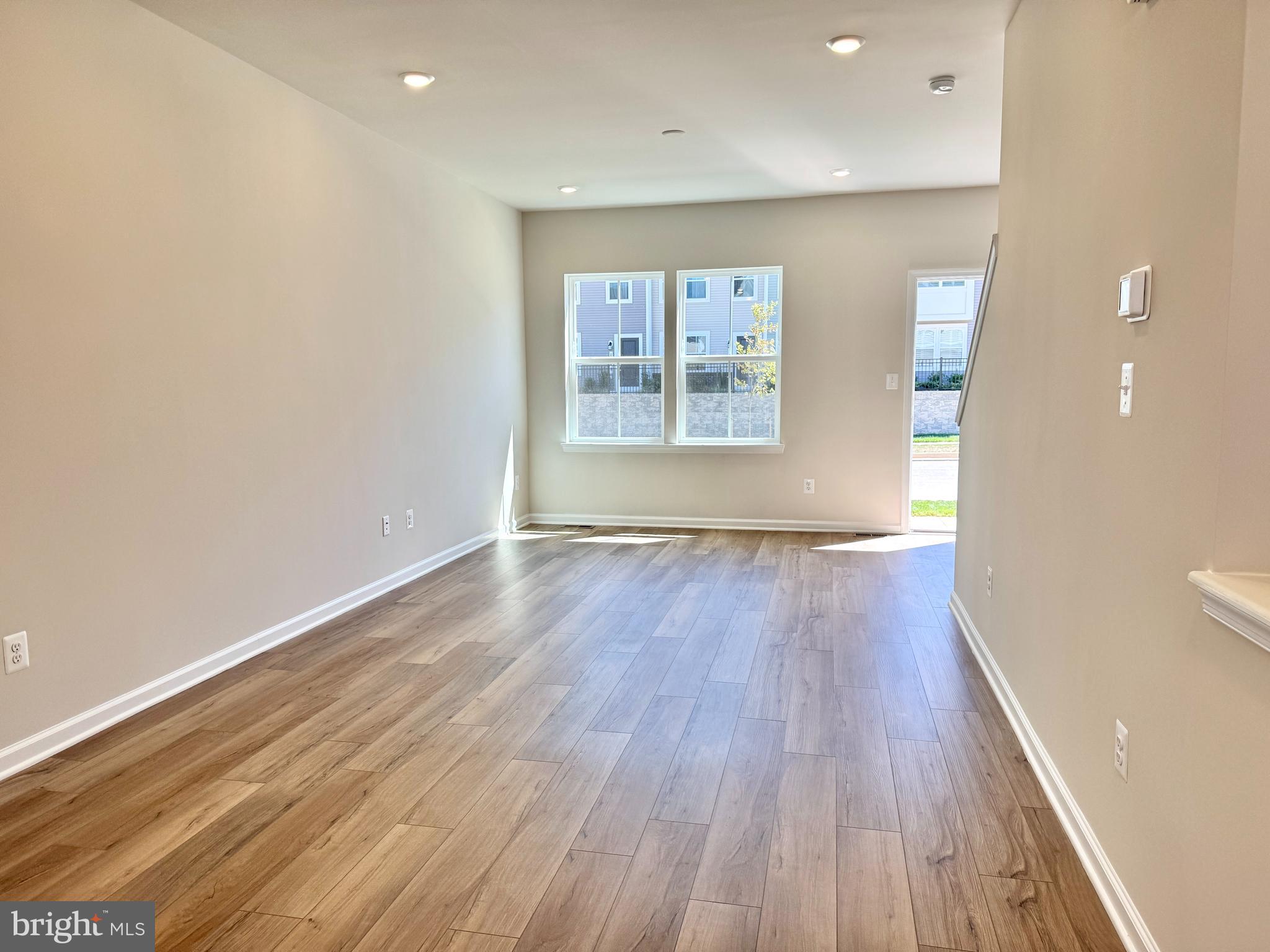 RED CLOVER MEADOWS - Residential Lease