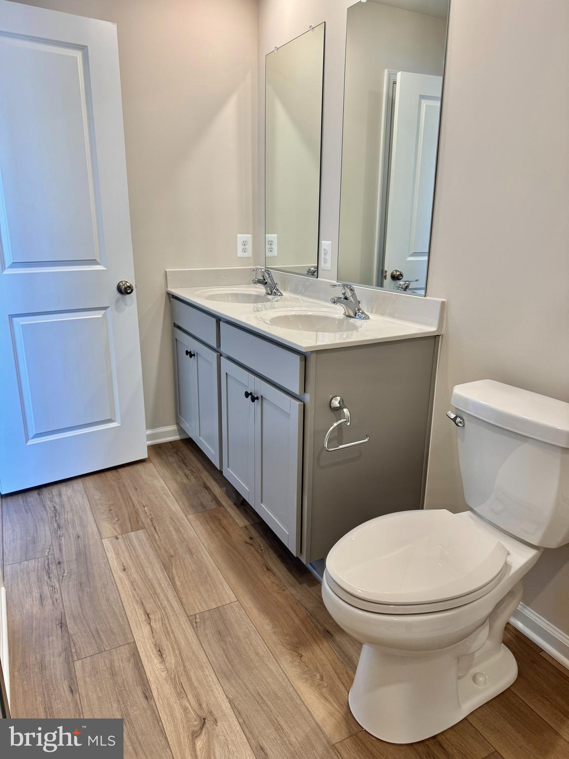 RED CLOVER MEADOWS - Residential Lease