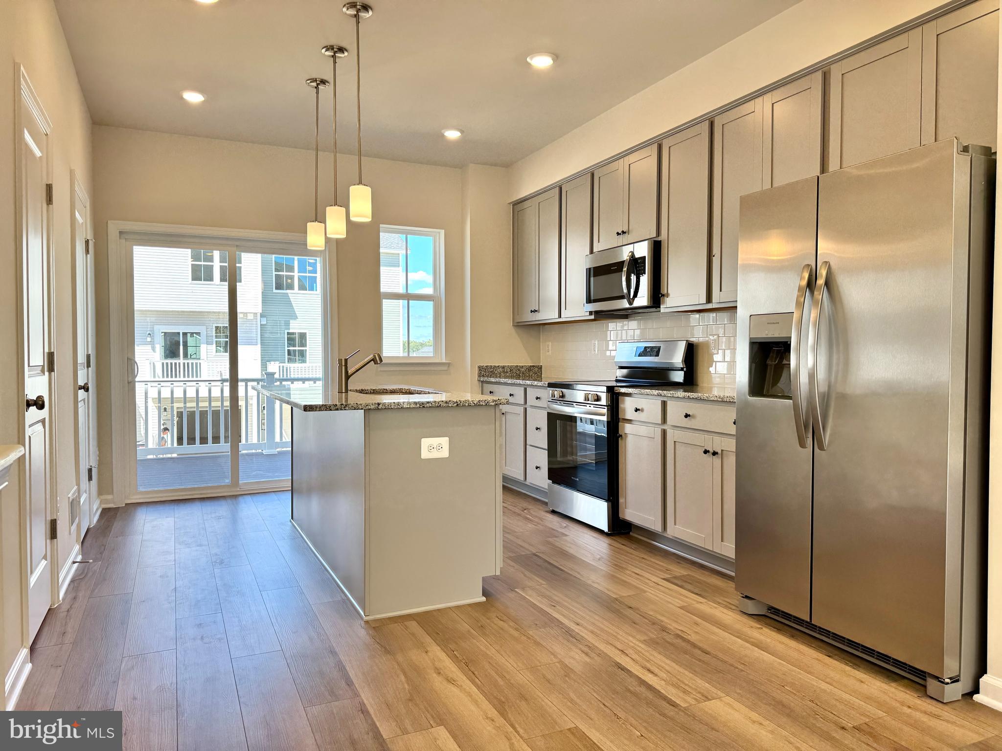 RED CLOVER MEADOWS - Residential Lease