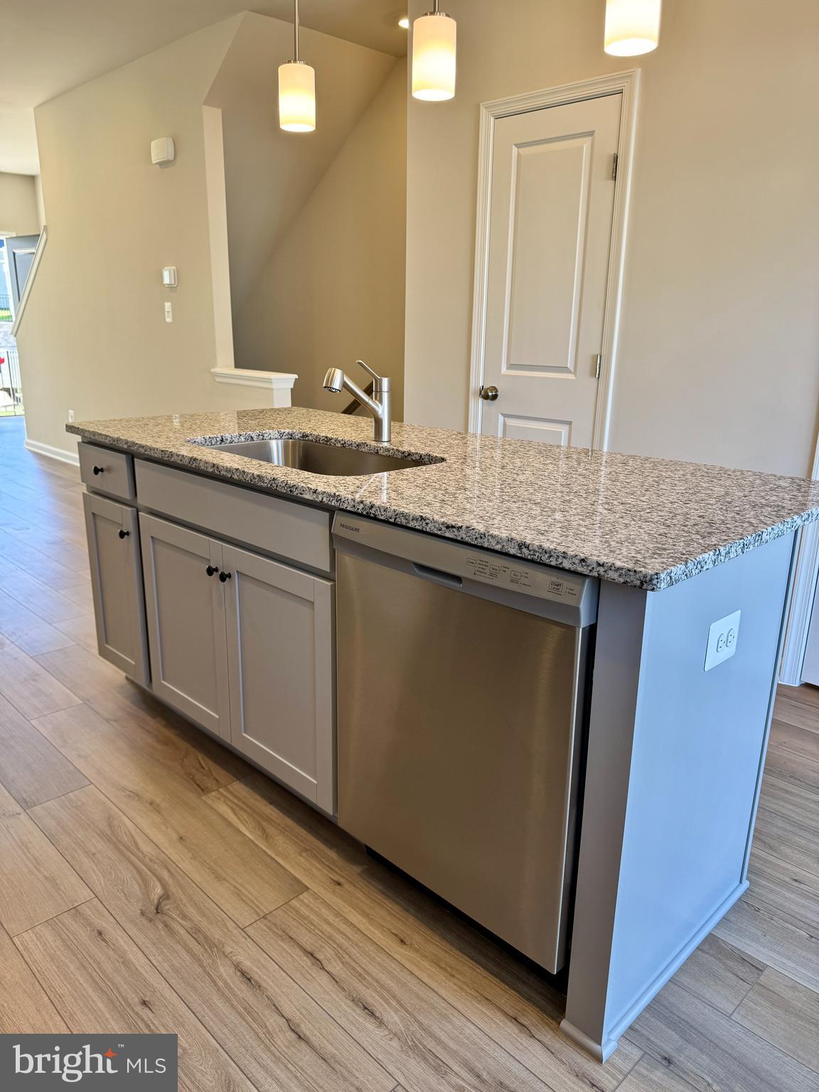 RED CLOVER MEADOWS - Residential Lease