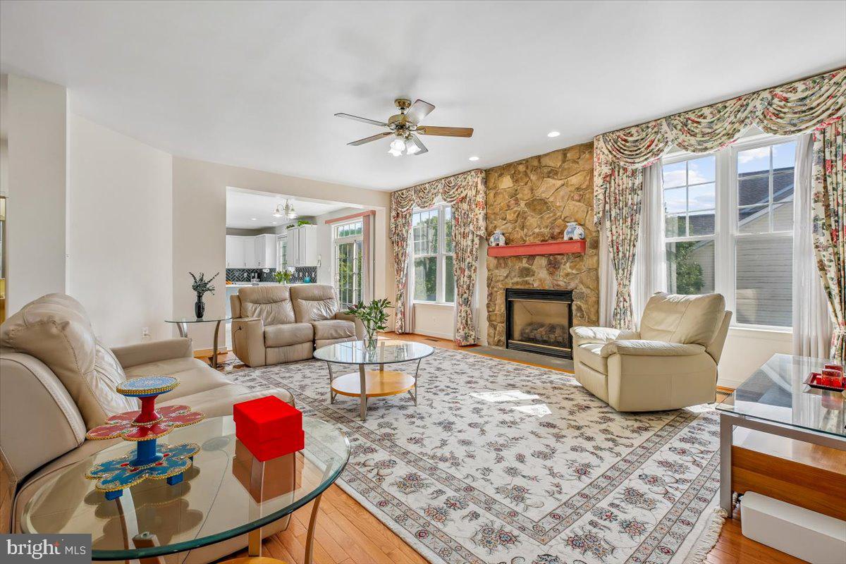 STONEBRIDGE - Residential