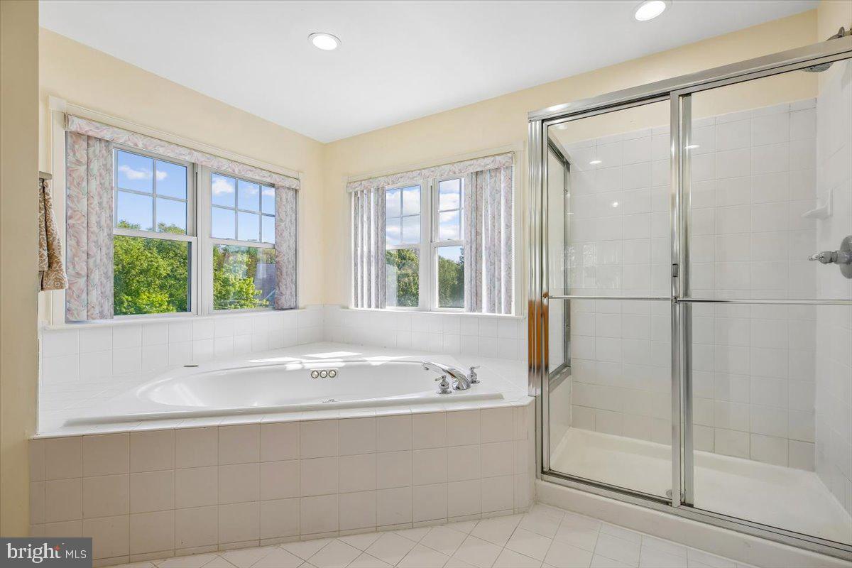 STONEBRIDGE - Residential