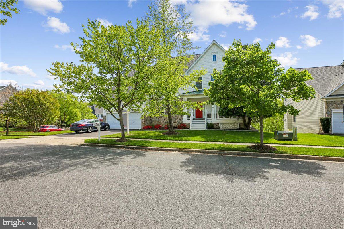 STONEBRIDGE - Residential