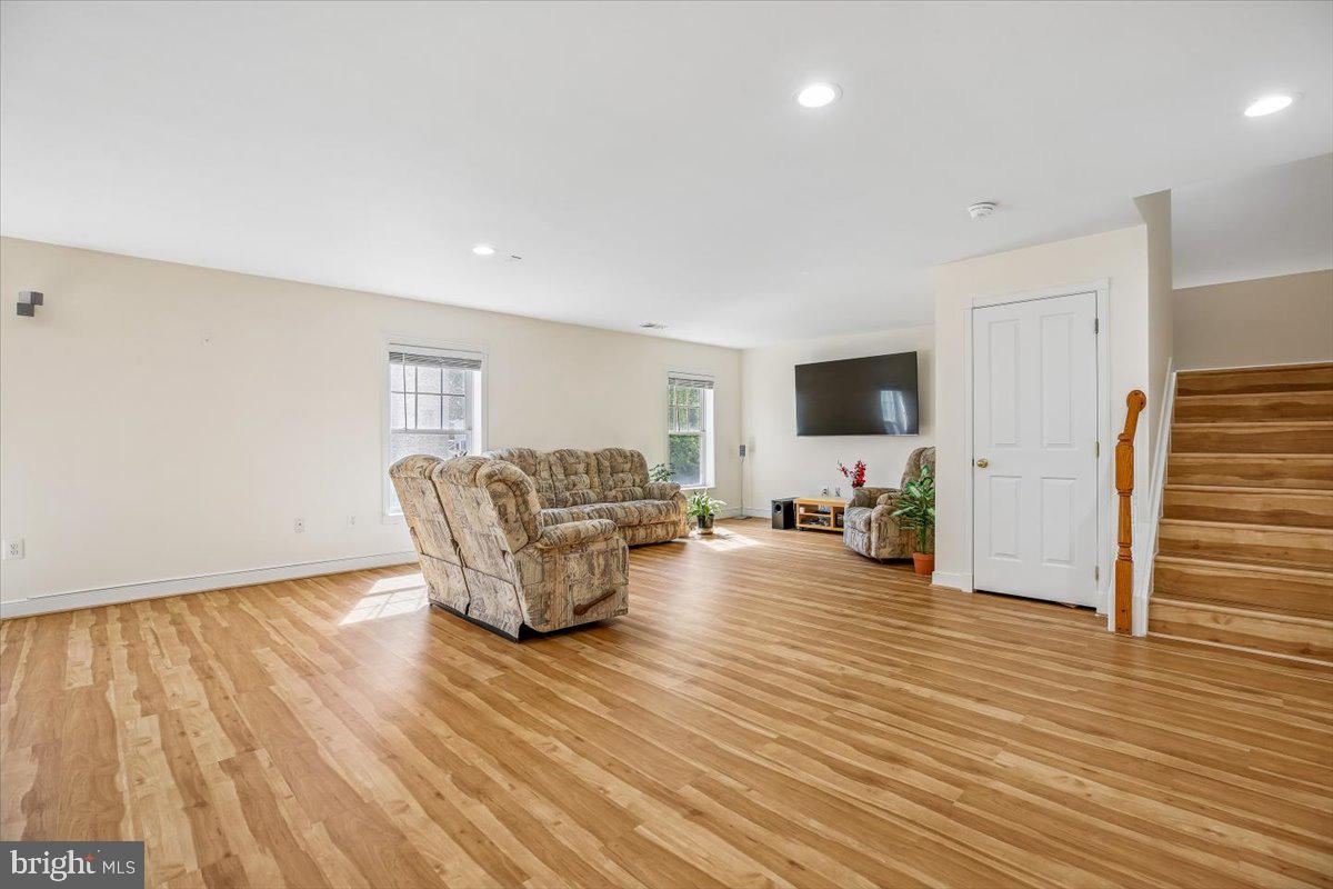 STONEBRIDGE - Residential