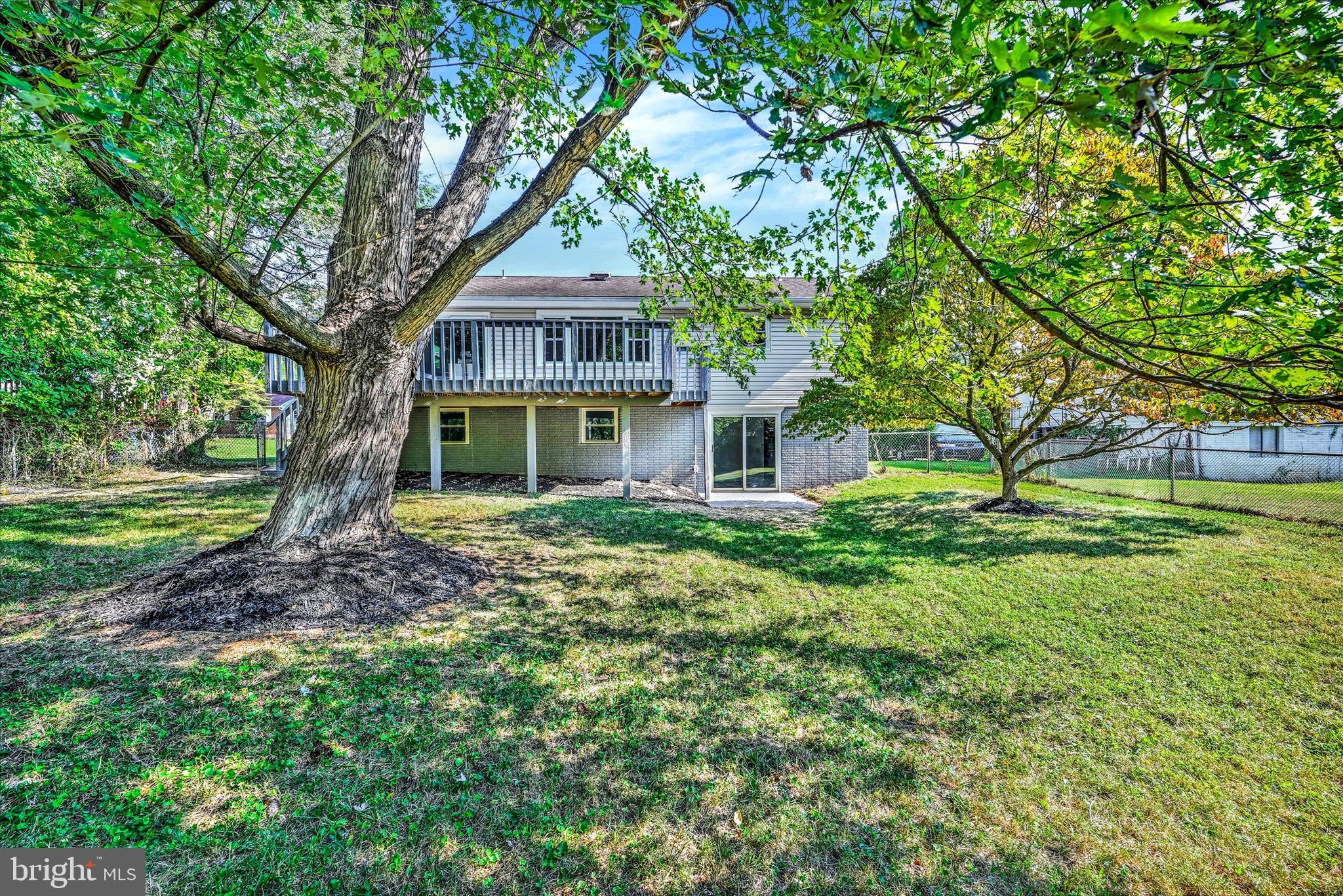 SUBURBIA - Residential