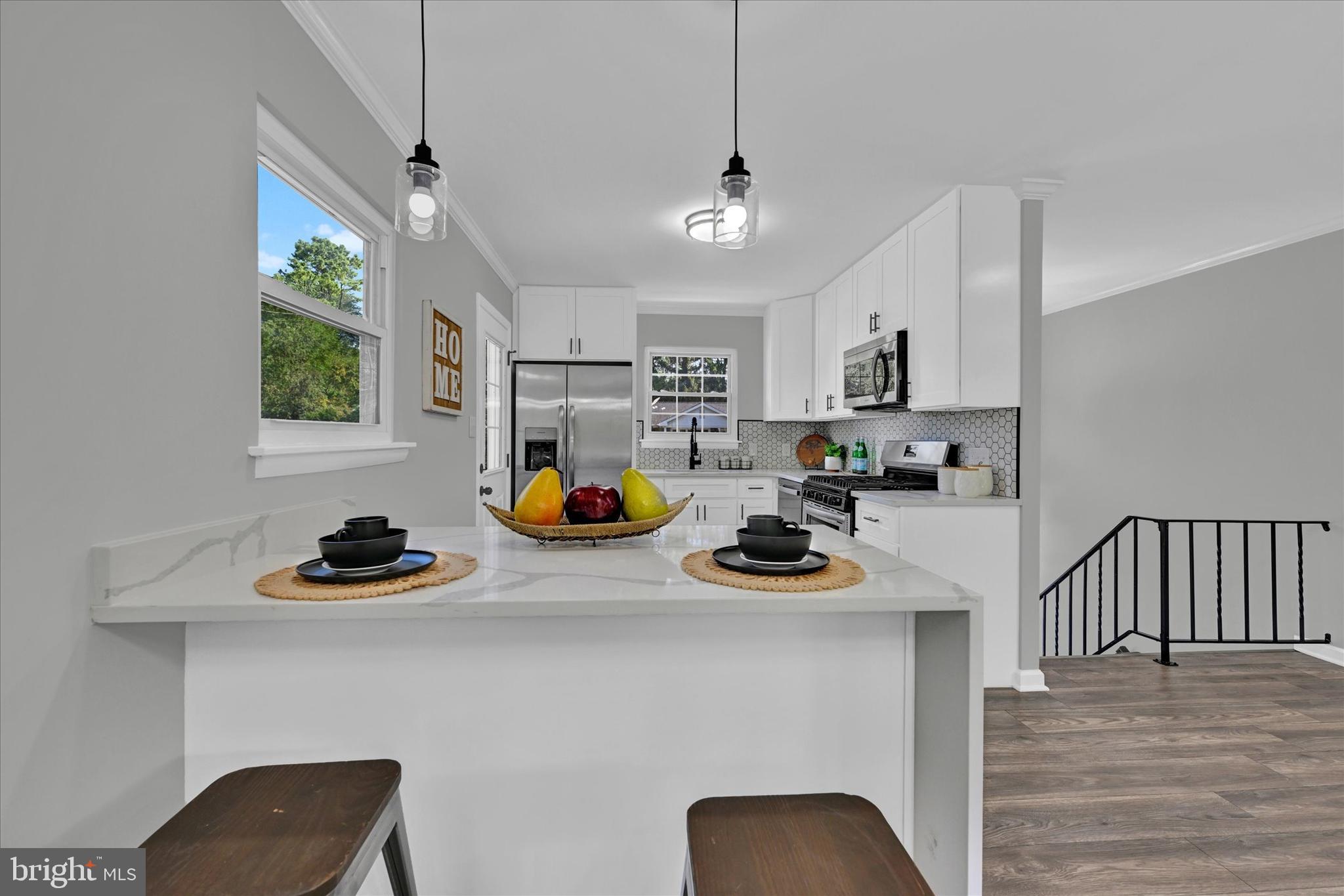 SUBURBIA - Residential