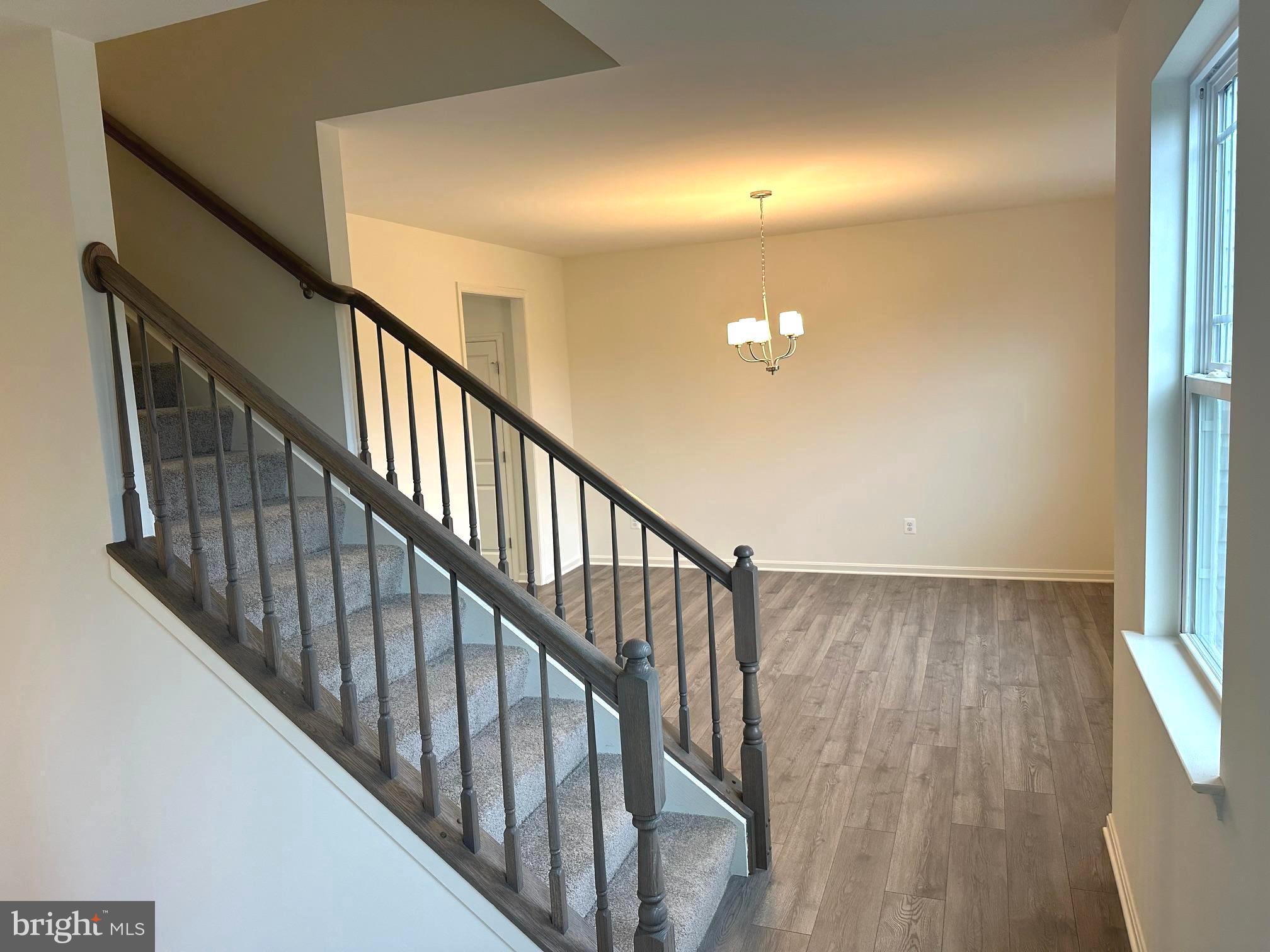 SOUTH HILLS - Residential