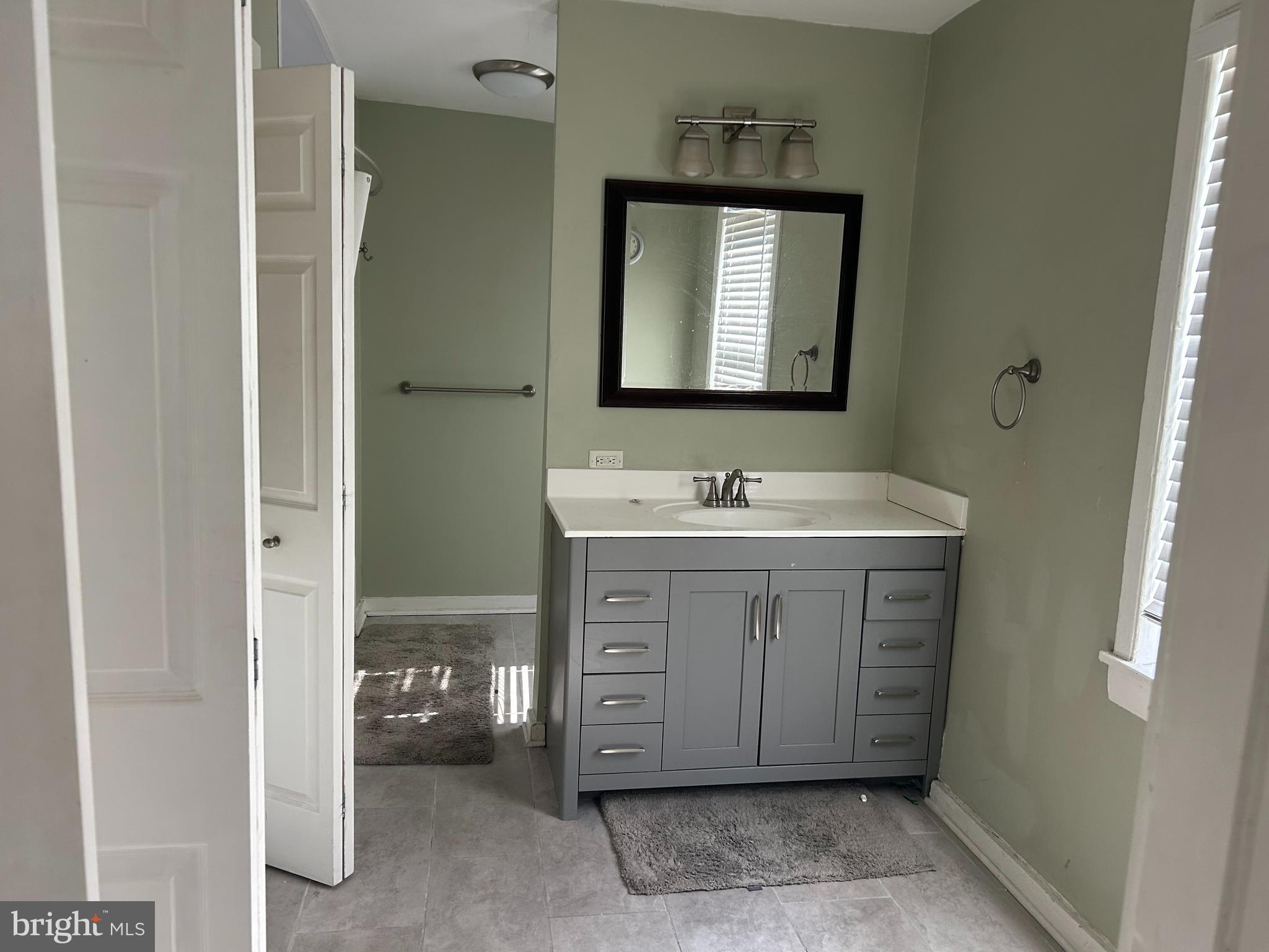 FEDERAL HILL HISTORIC DISTRICT - Residential Lease