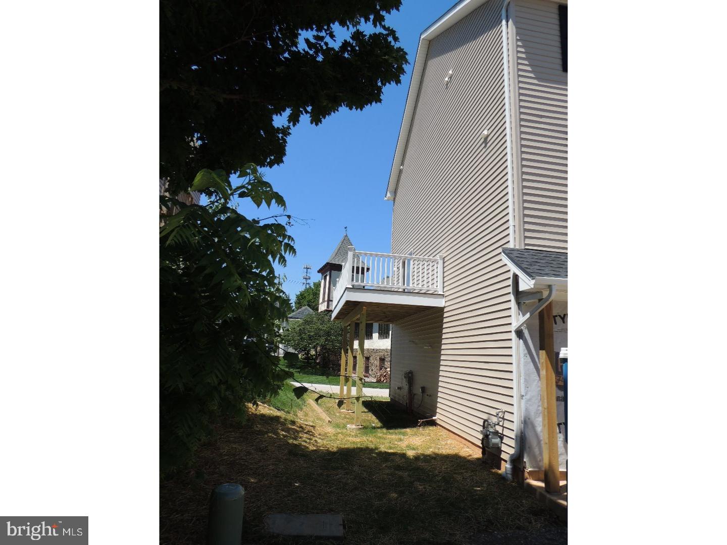 BERWYN VILLAGE COURT - Residential