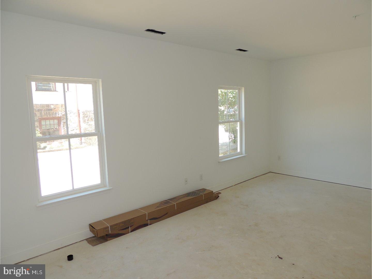 BERWYN VILLAGE COURT - Residential