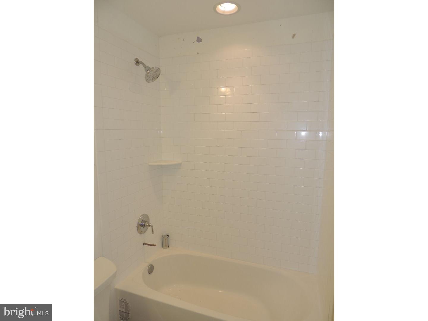 BERWYN VILLAGE COURT - Residential