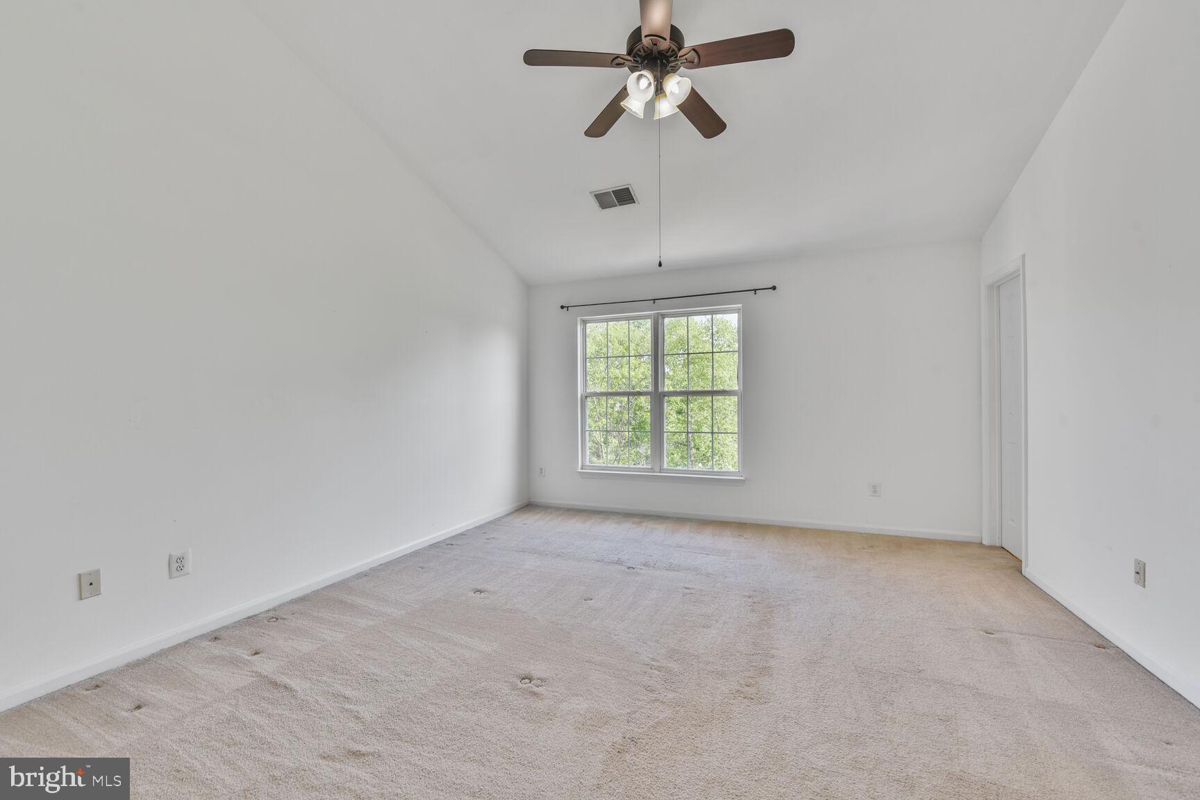 TRAILSIDE - Residential