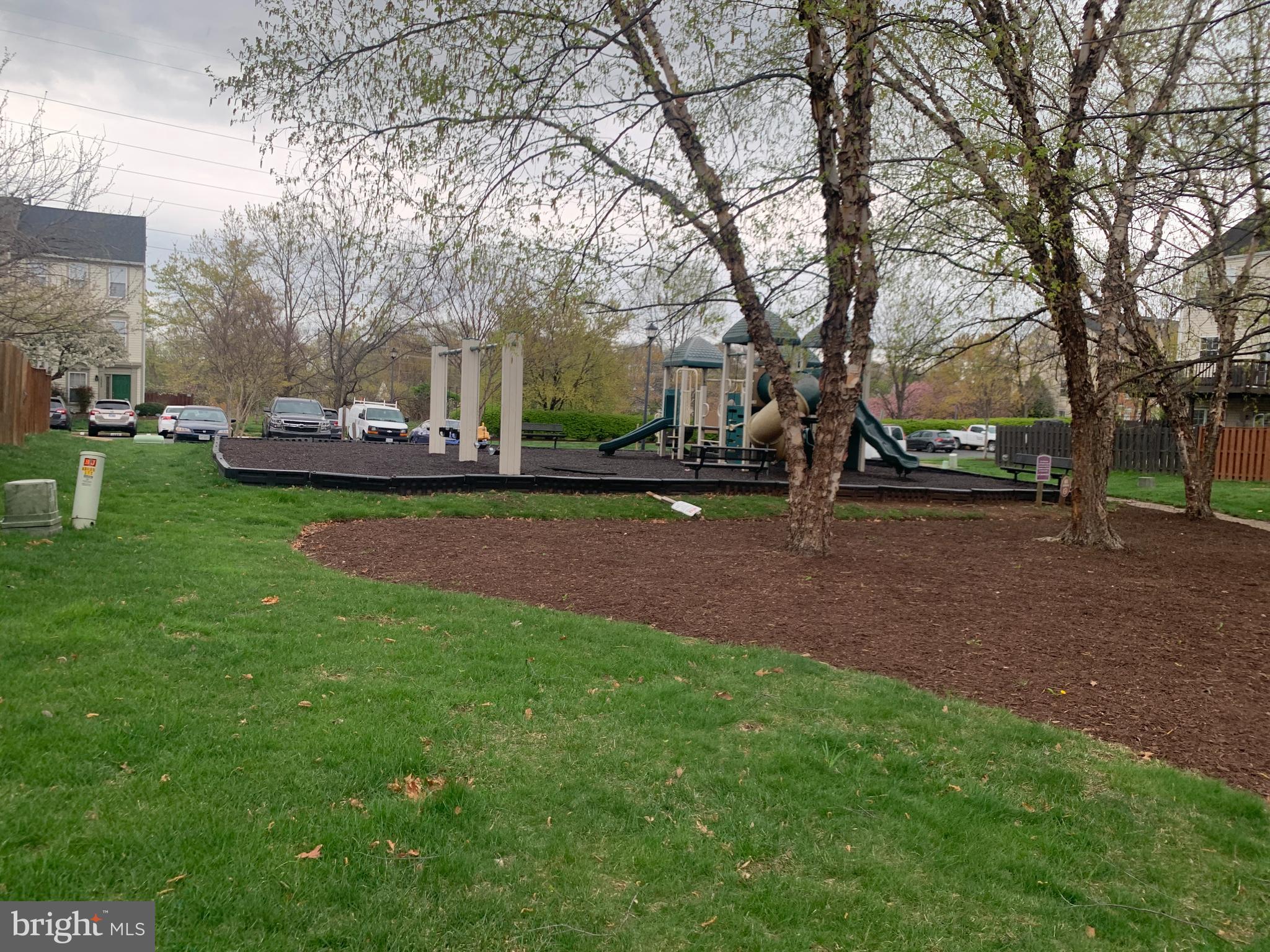 TRAILSIDE - Residential