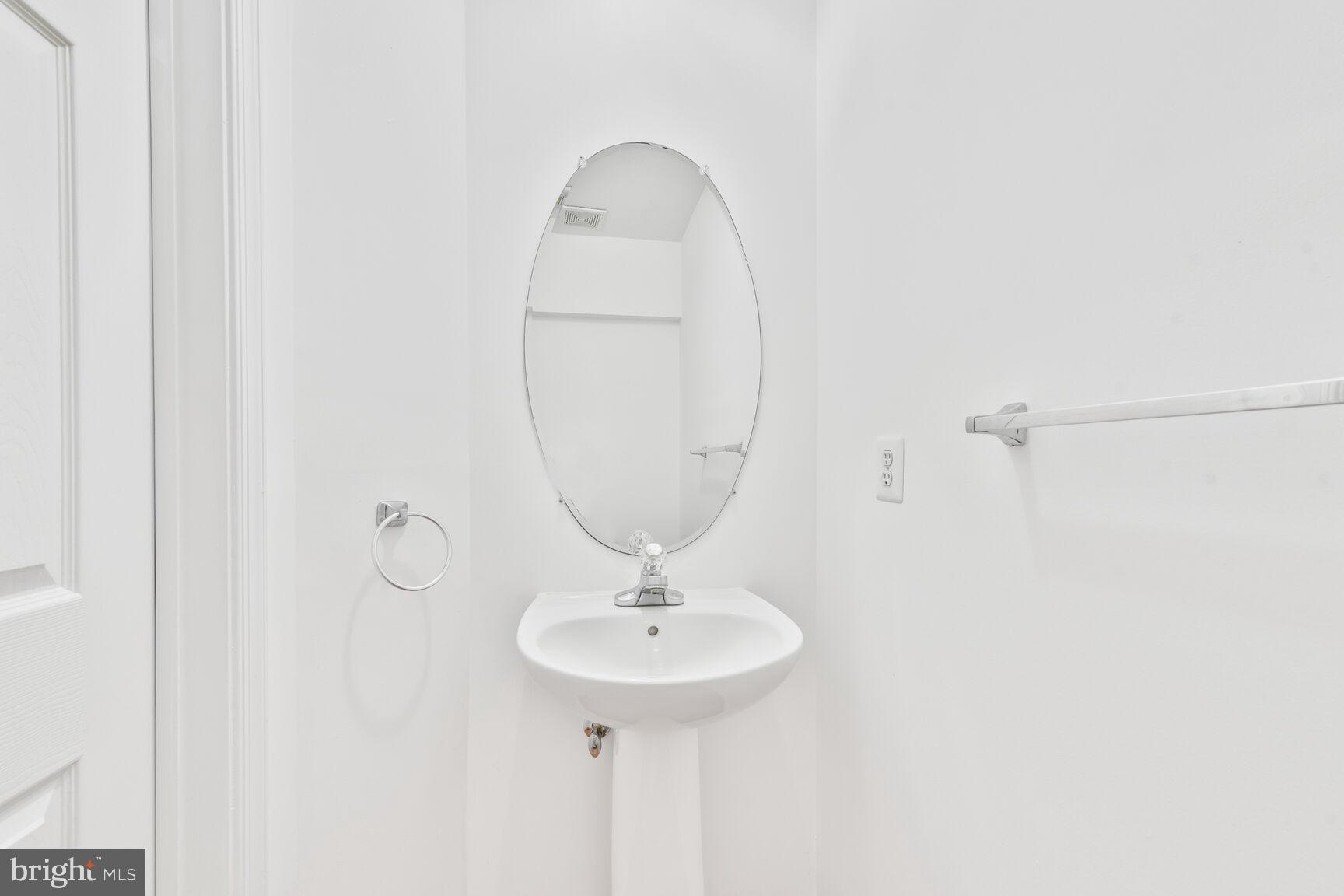 TRAILSIDE - Residential