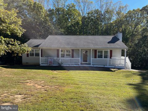 1 MUSTANG COURT SPOTSYLVANIA VA 22551