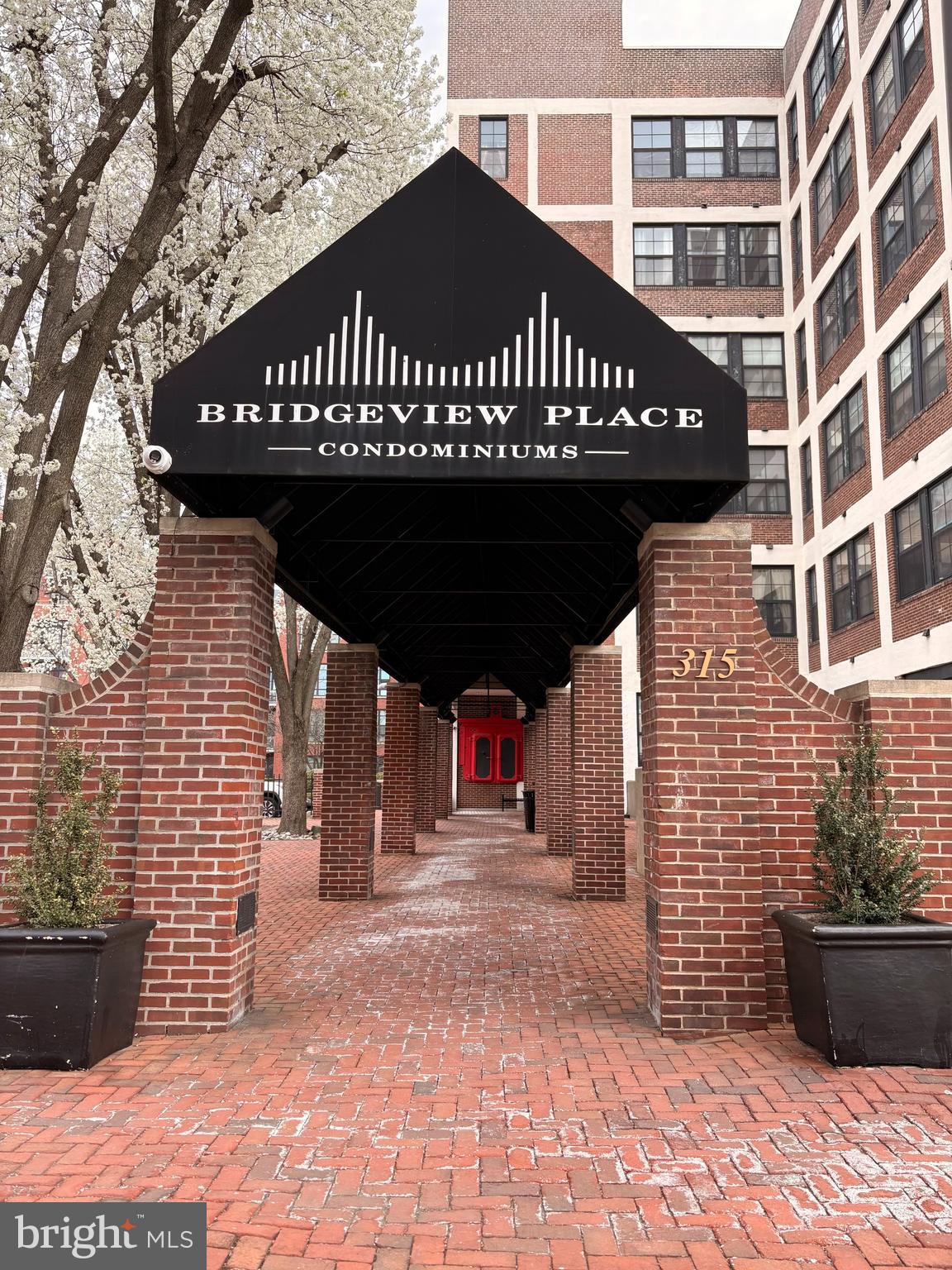 OLD CITY - Residential