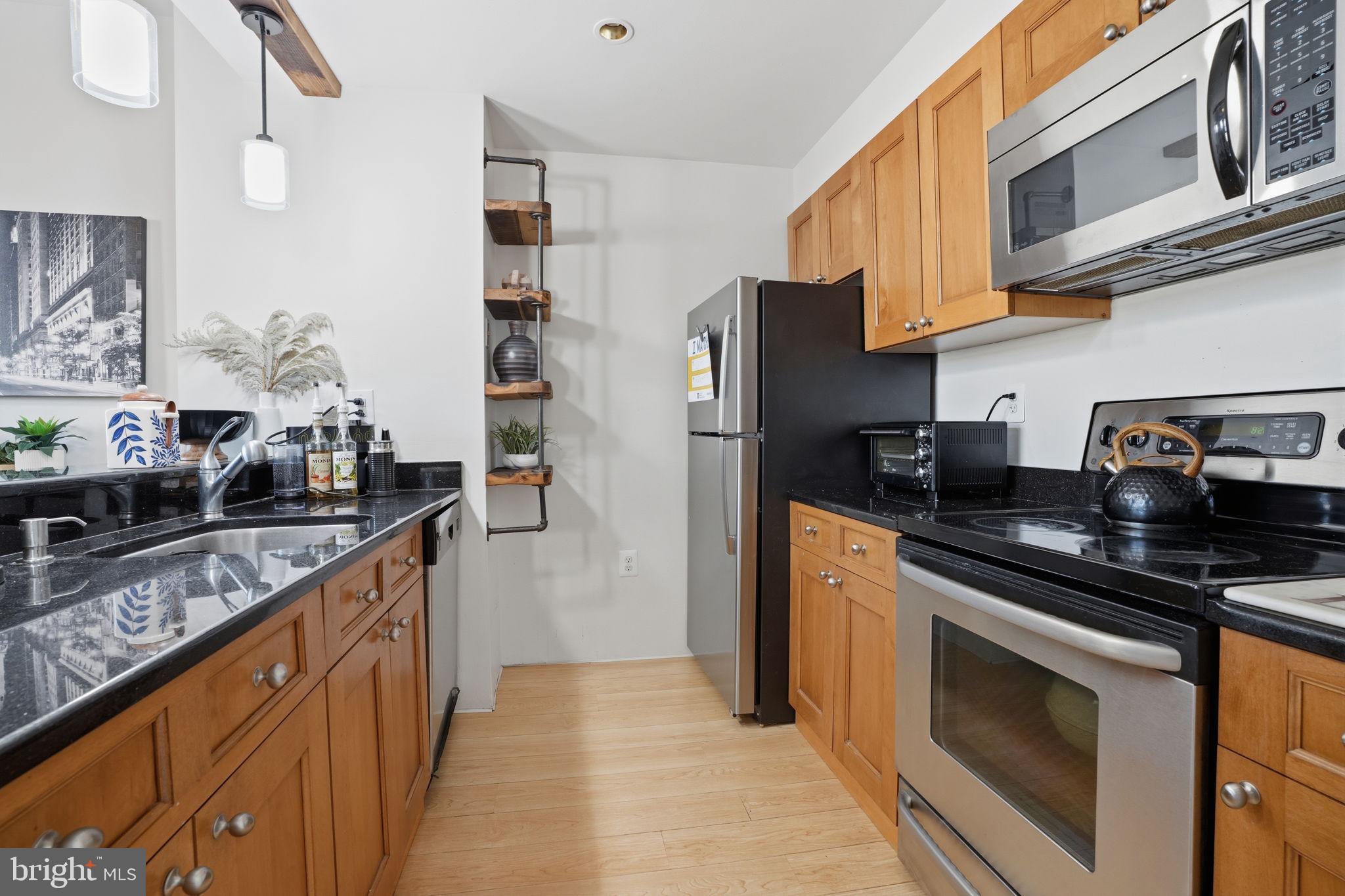 OLD CITY - Residential