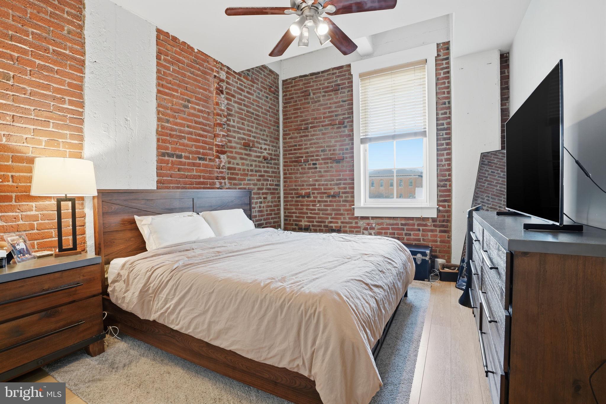 OLD CITY - Residential